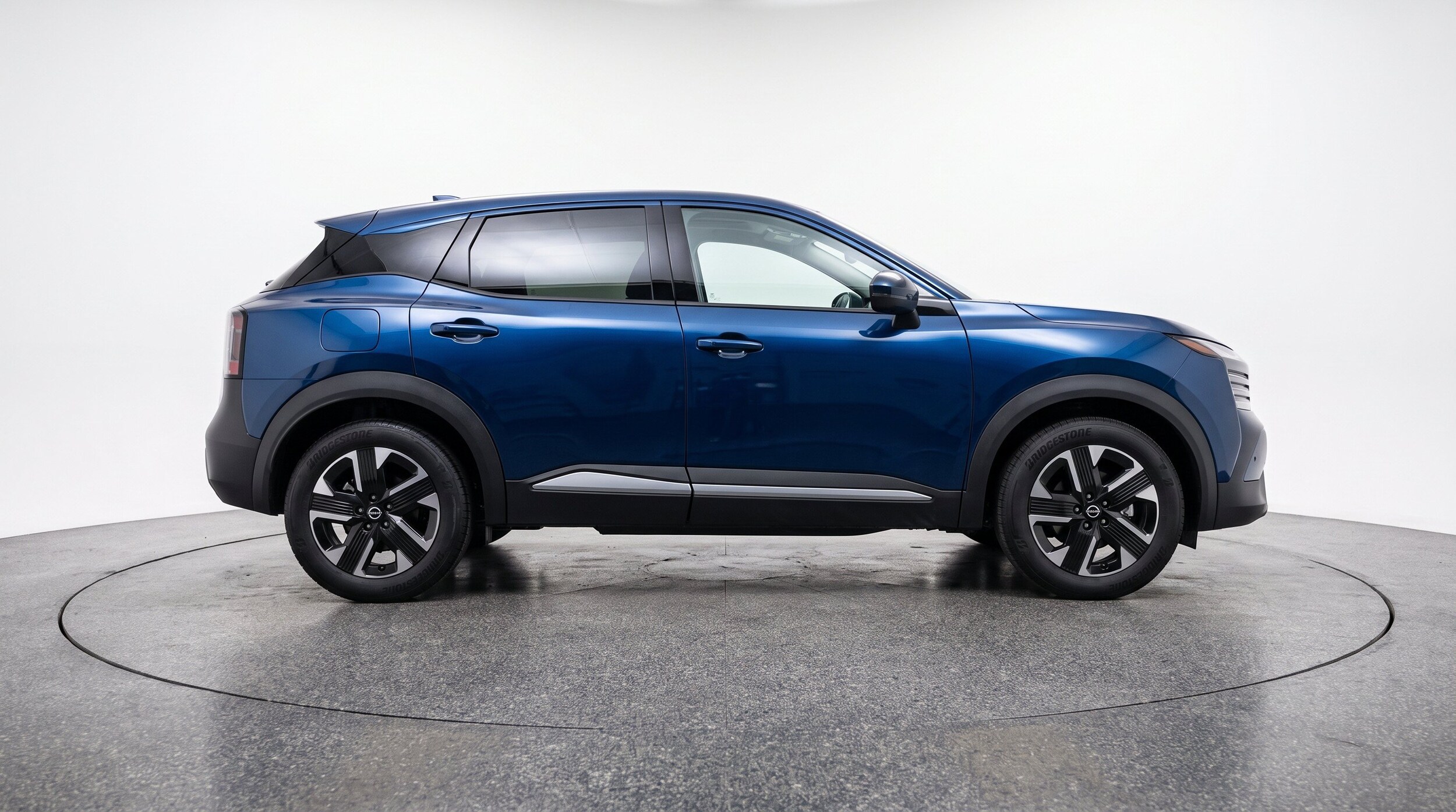 Thumbnail: 2026 Nissan Kicks - 11