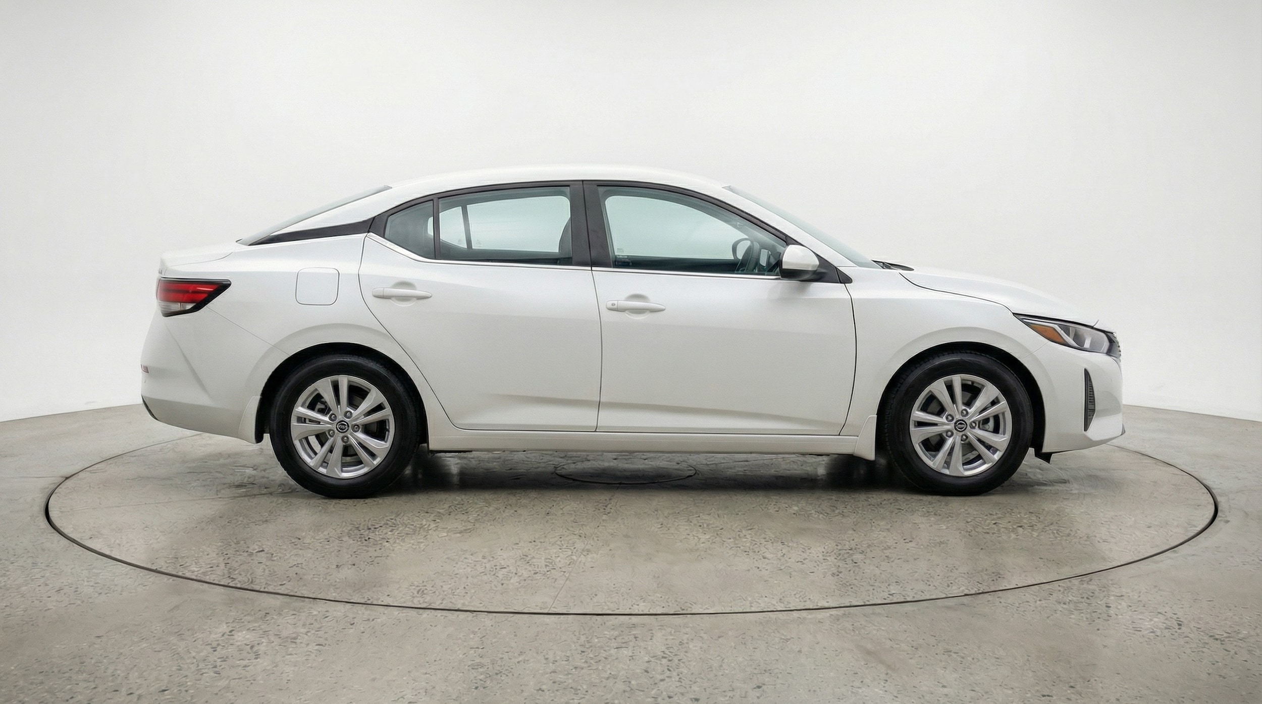 Thumbnail: 2025 Nissan Sentra - 8