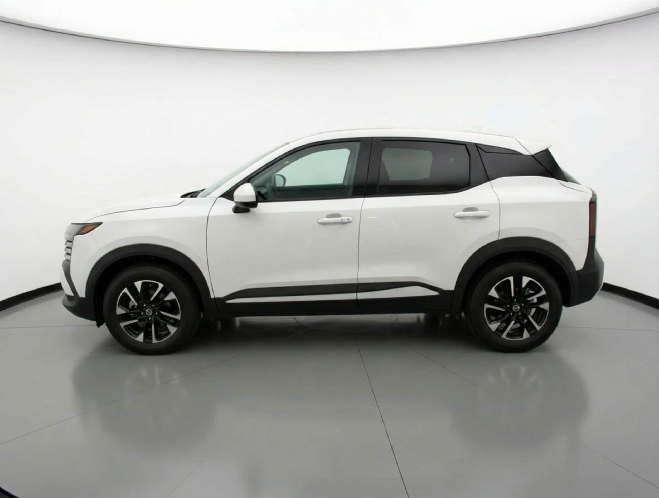 Thumbnail: 2025 Nissan Kicks - 4