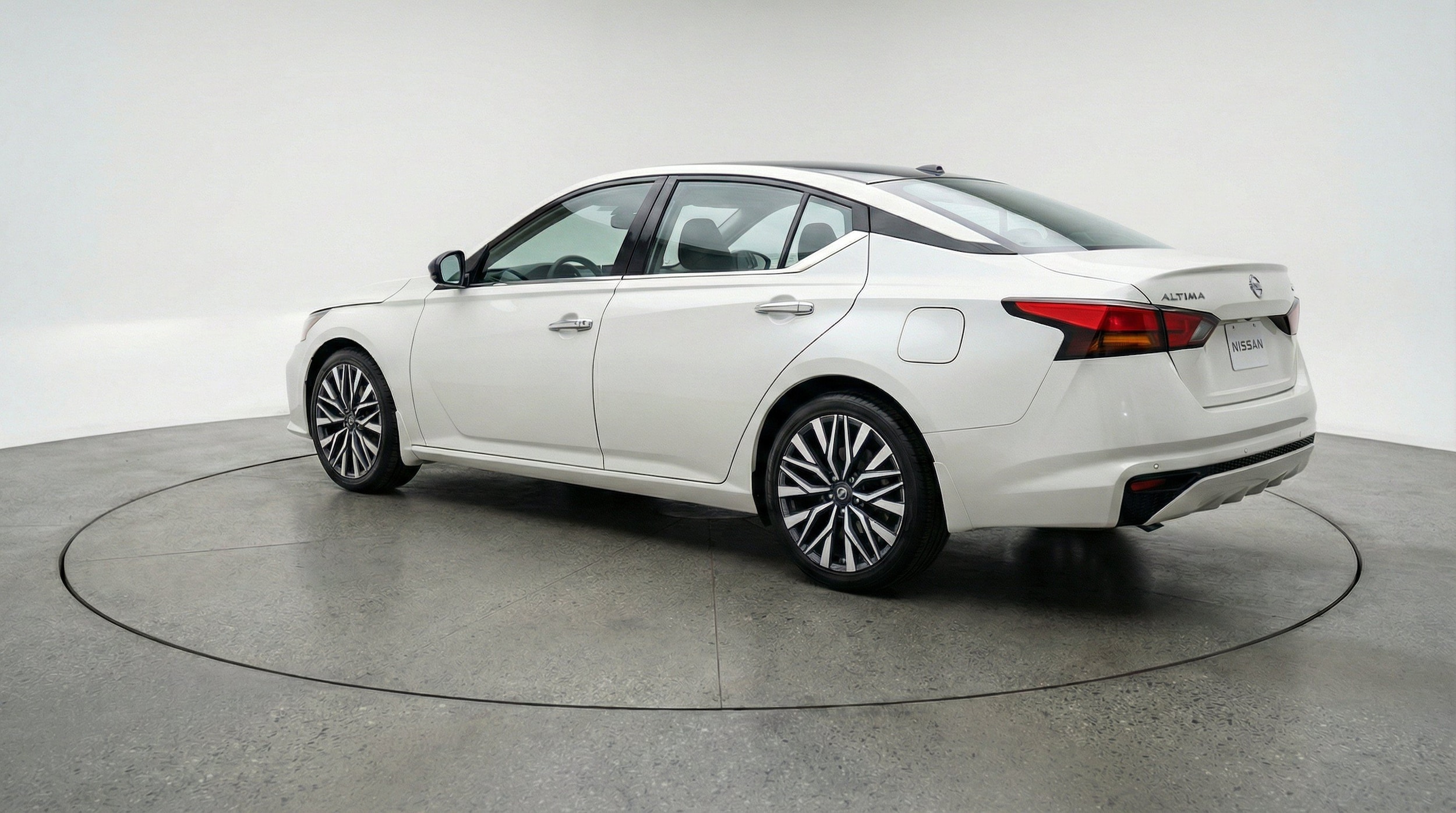 Thumbnail: 2025 Nissan Altima - 6