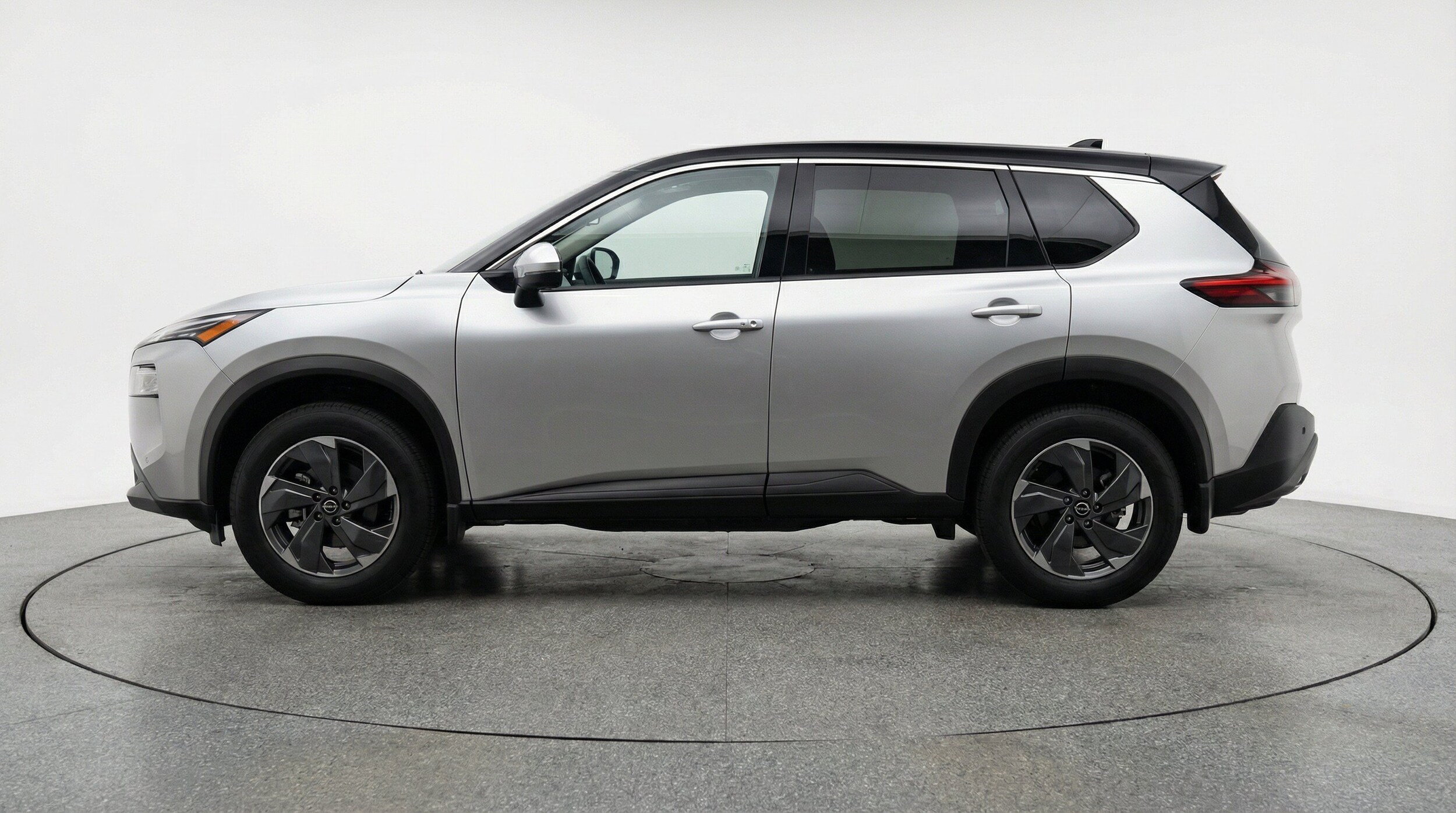 Thumbnail: 2025 Nissan Rogue - 5