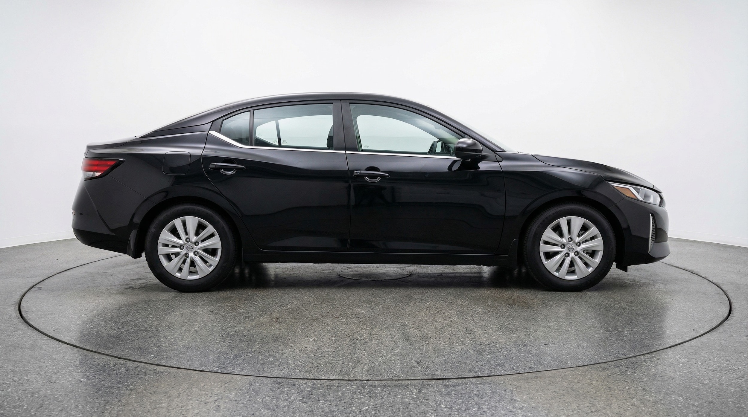 Thumbnail: 2025 Nissan Sentra - 8