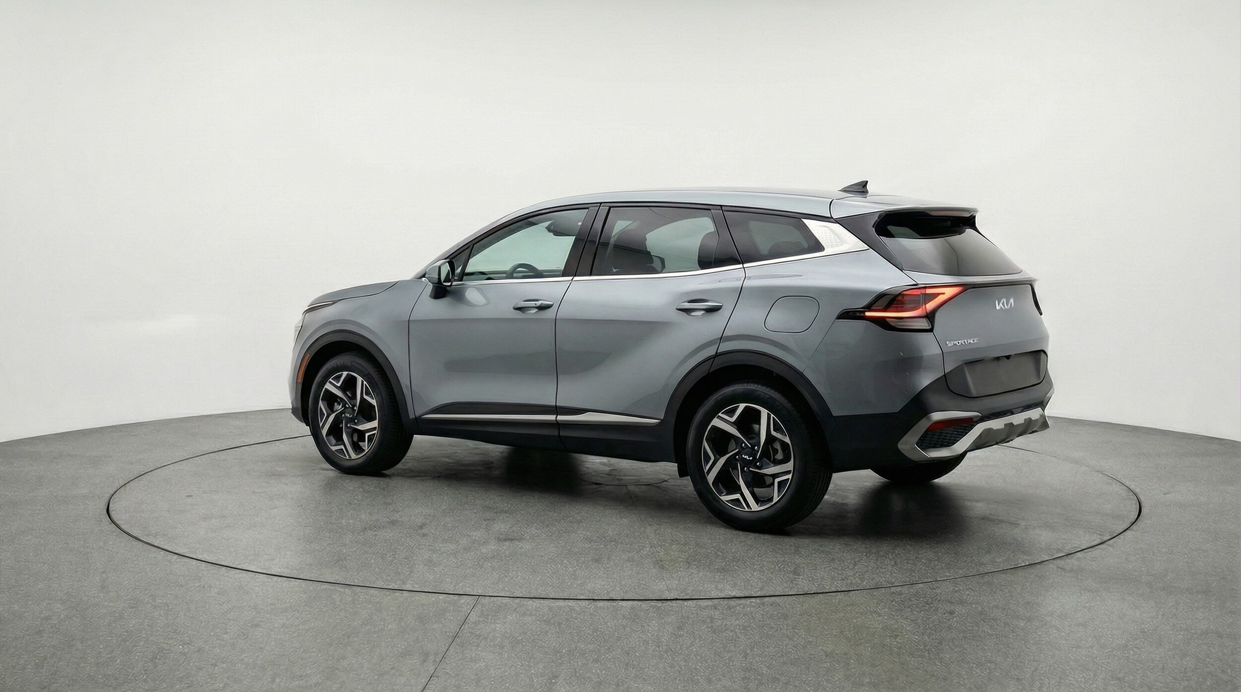 Thumbnail: 2025 Kia Sportage - 5