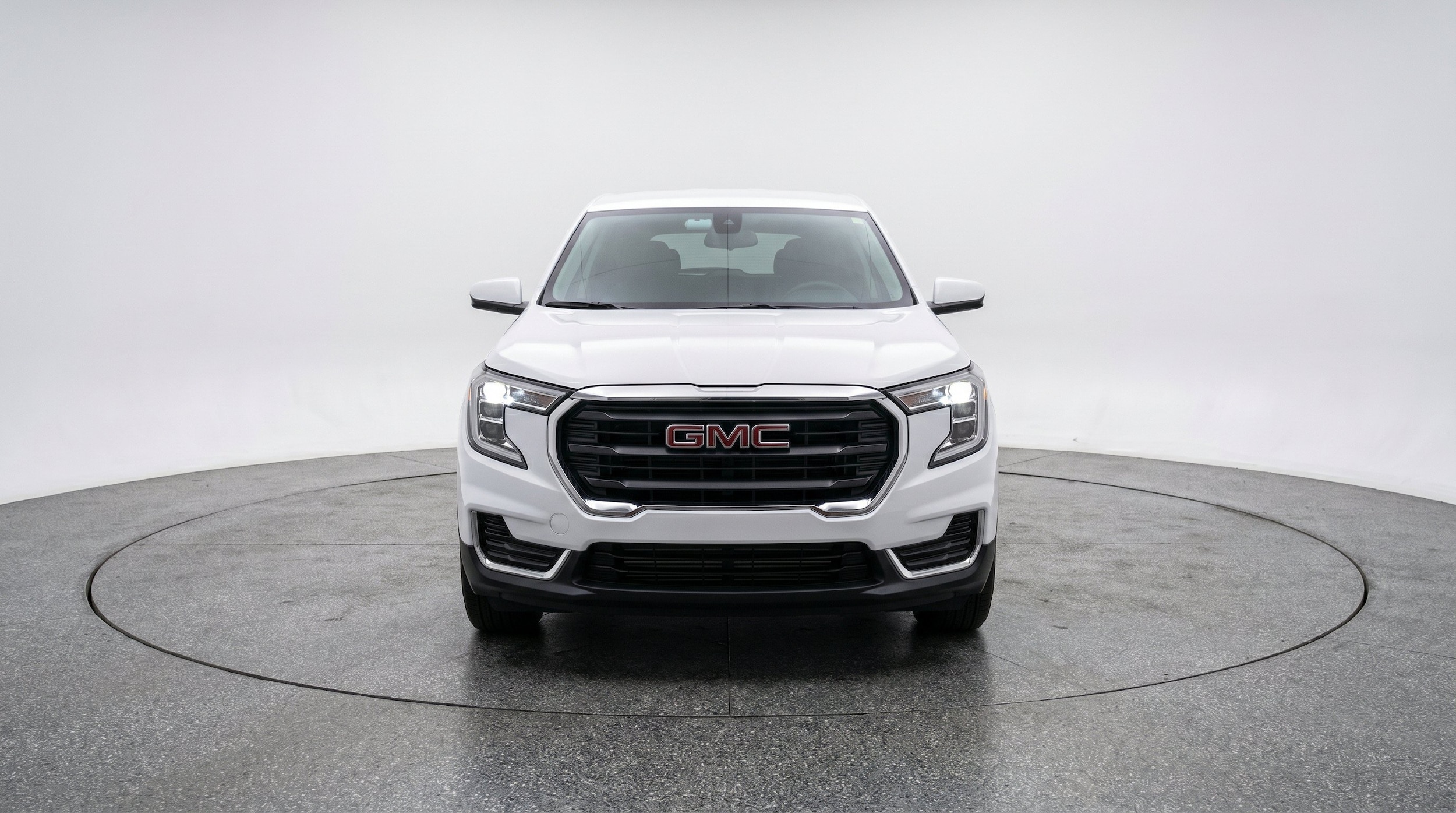 Thumbnail: 2024 GMC Terrain - 2