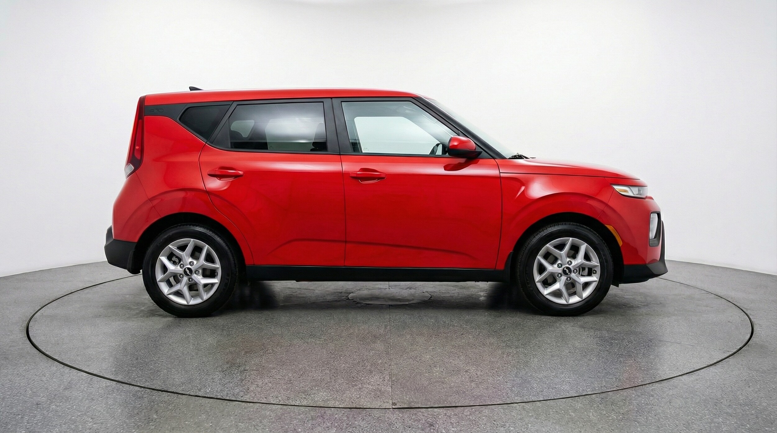 Thumbnail: 2025 Kia Soul - 8