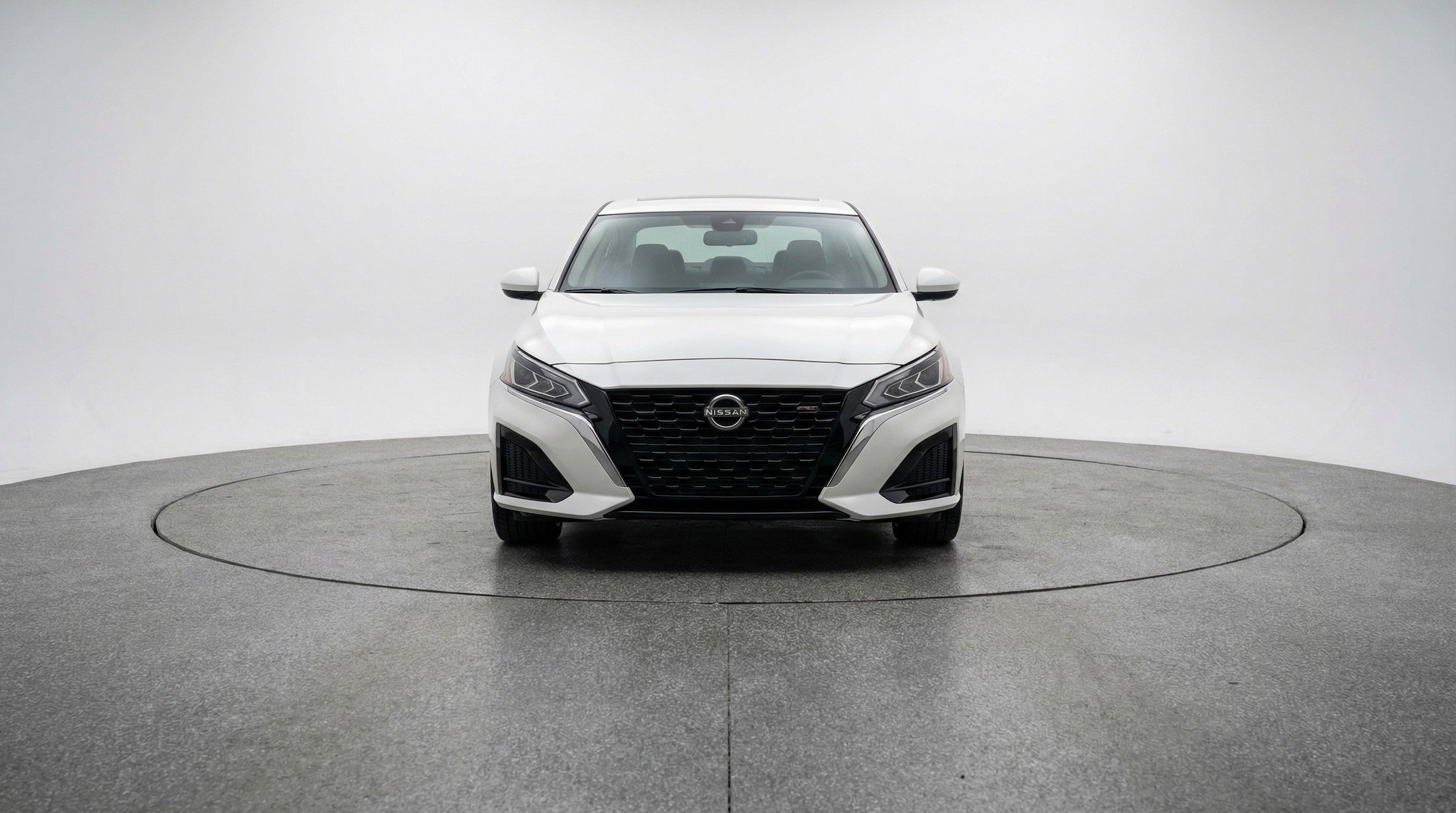 Thumbnail: 2025 Nissan Altima - 2