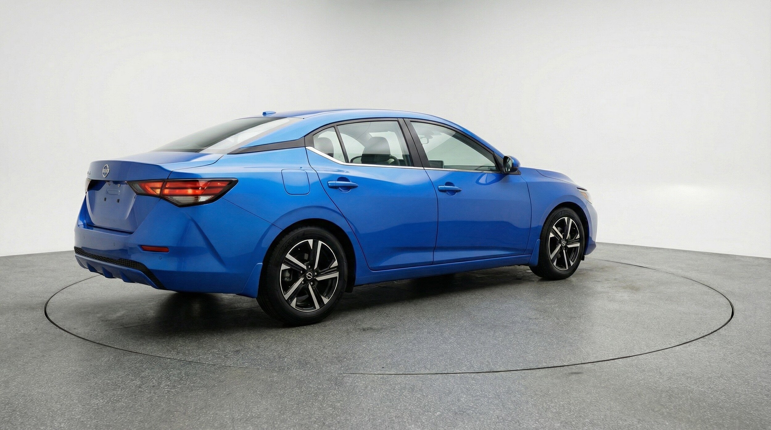 Thumbnail: 2025 Nissan Sentra - 9