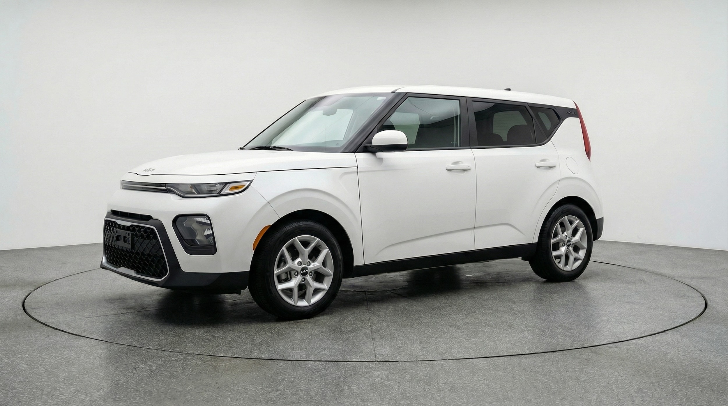 Thumbnail: 2025 Kia Soul - 3