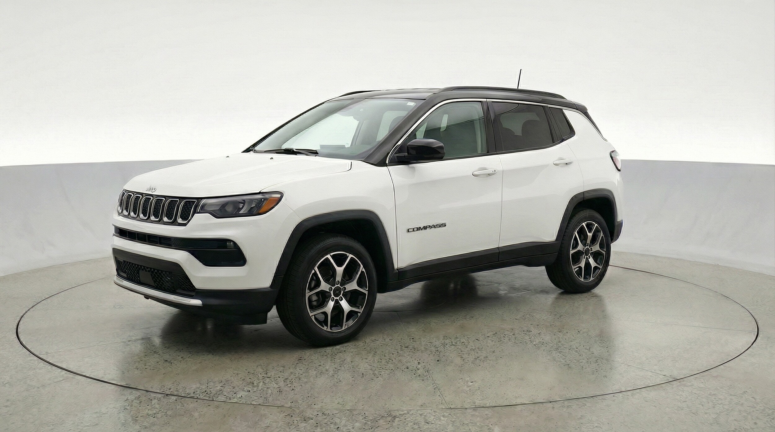 Thumbnail: 2025 Jeep Compass - 3