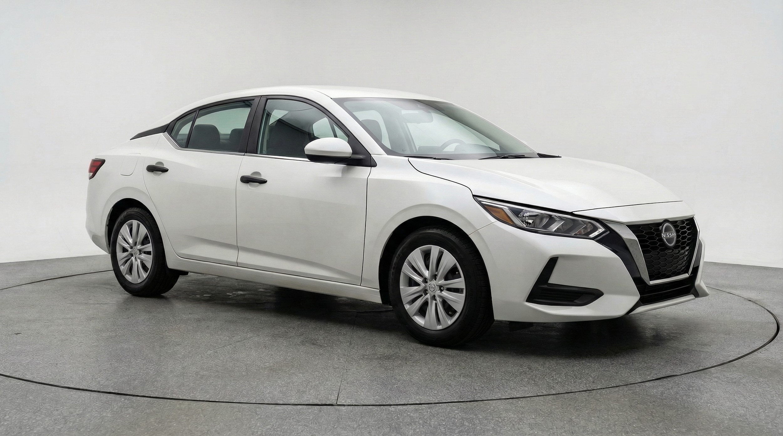 Thumbnail: 2025 Nissan Sentra - 1