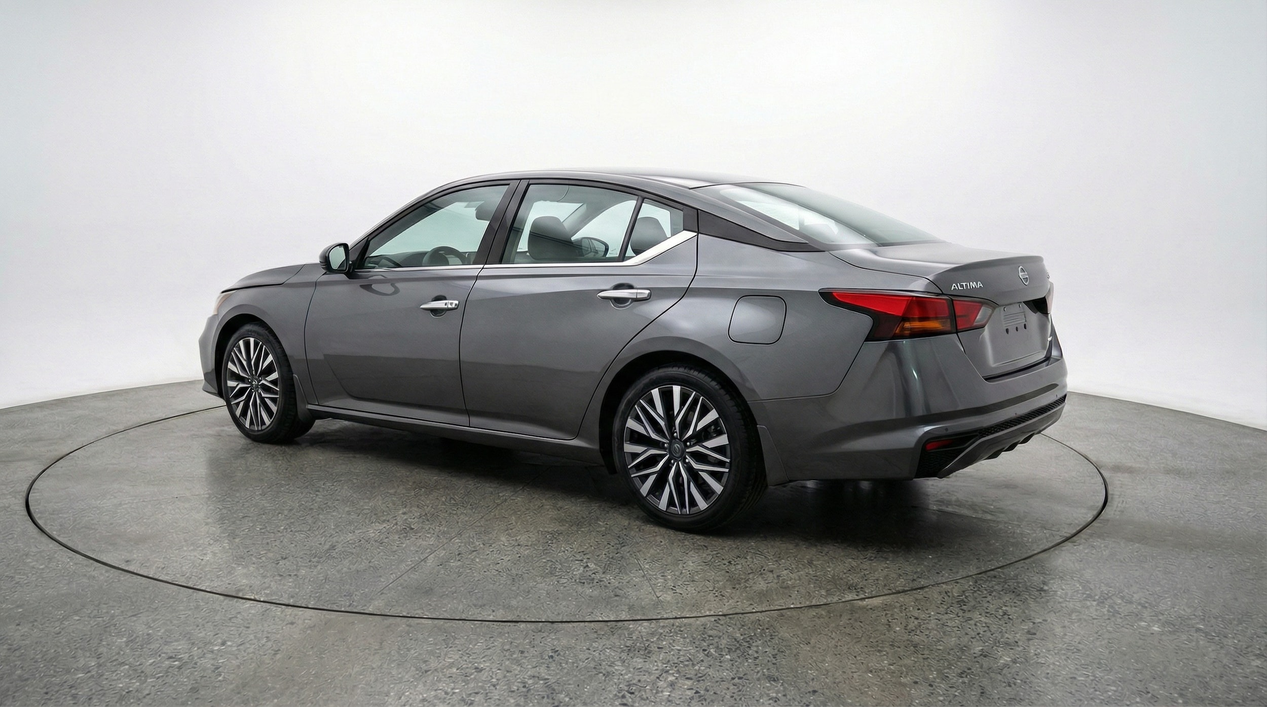 Thumbnail: 2025 Nissan Altima - 5