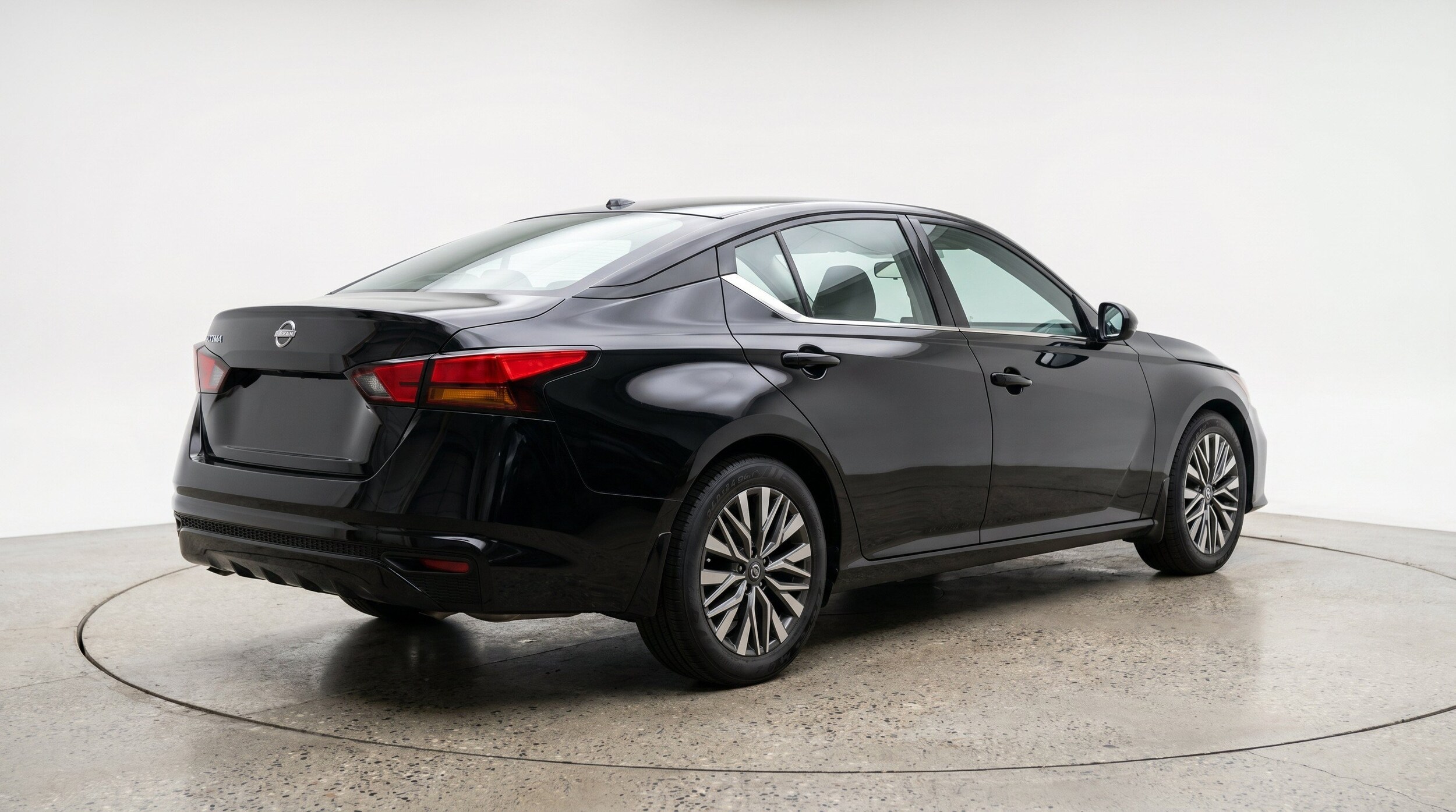 Thumbnail: 2026 Nissan Altima - 9