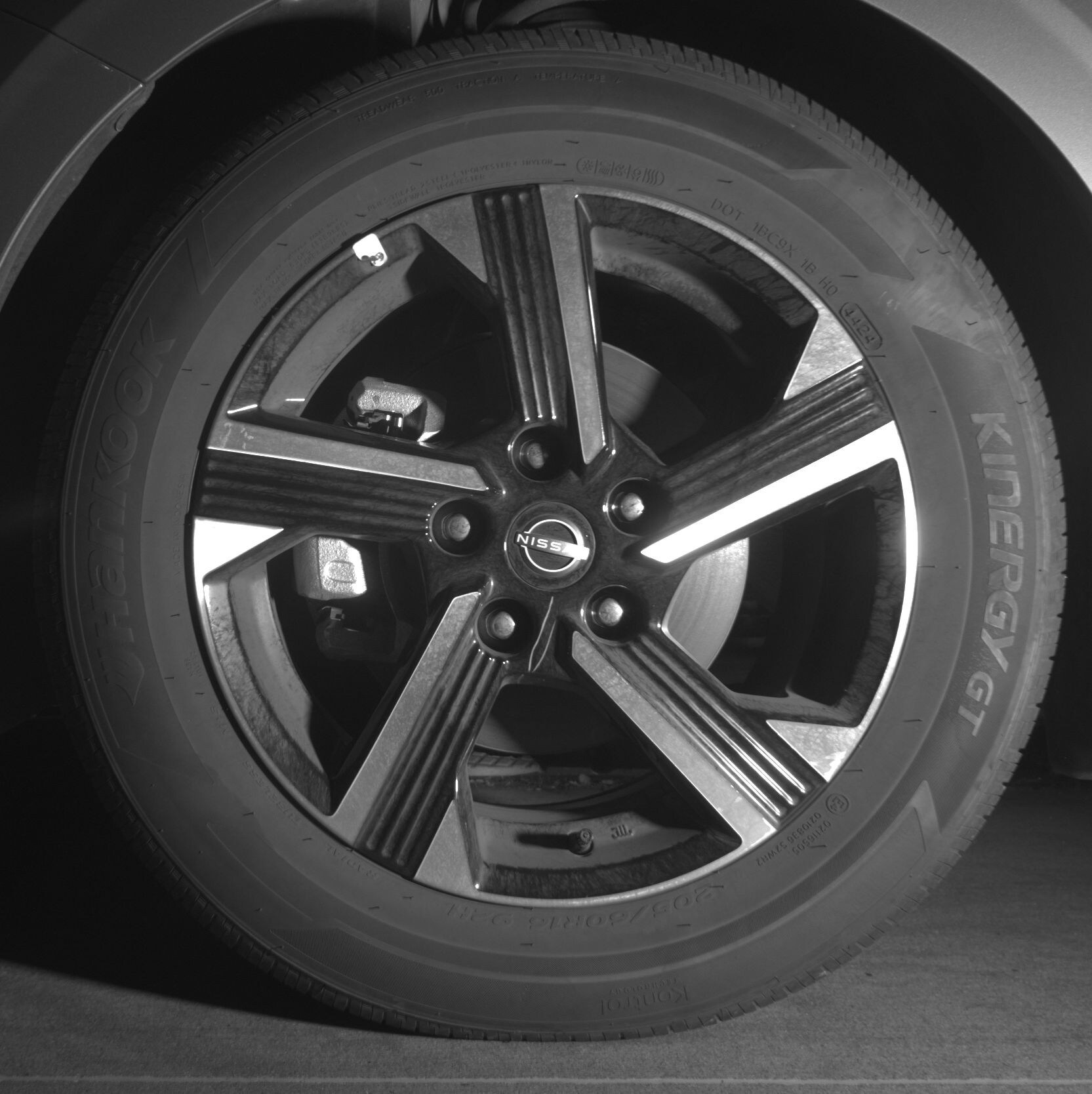 Thumbnail: 2025 Nissan Sentra - 9