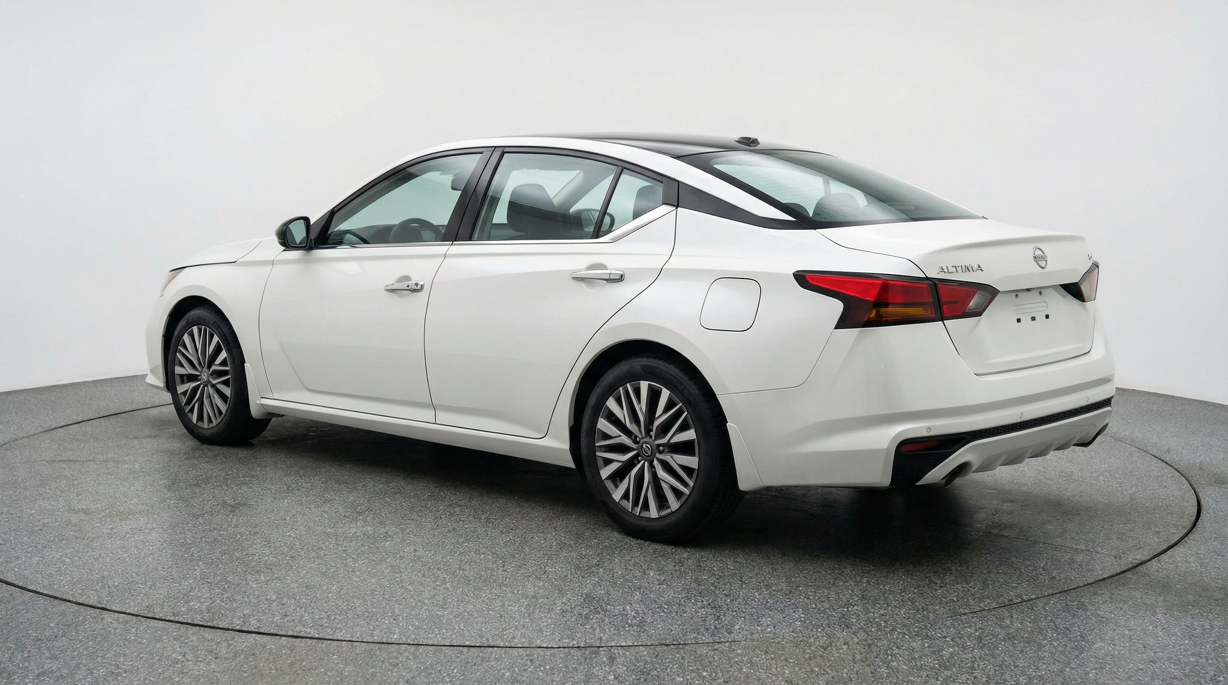 Thumbnail: 2025 Nissan Altima - 6