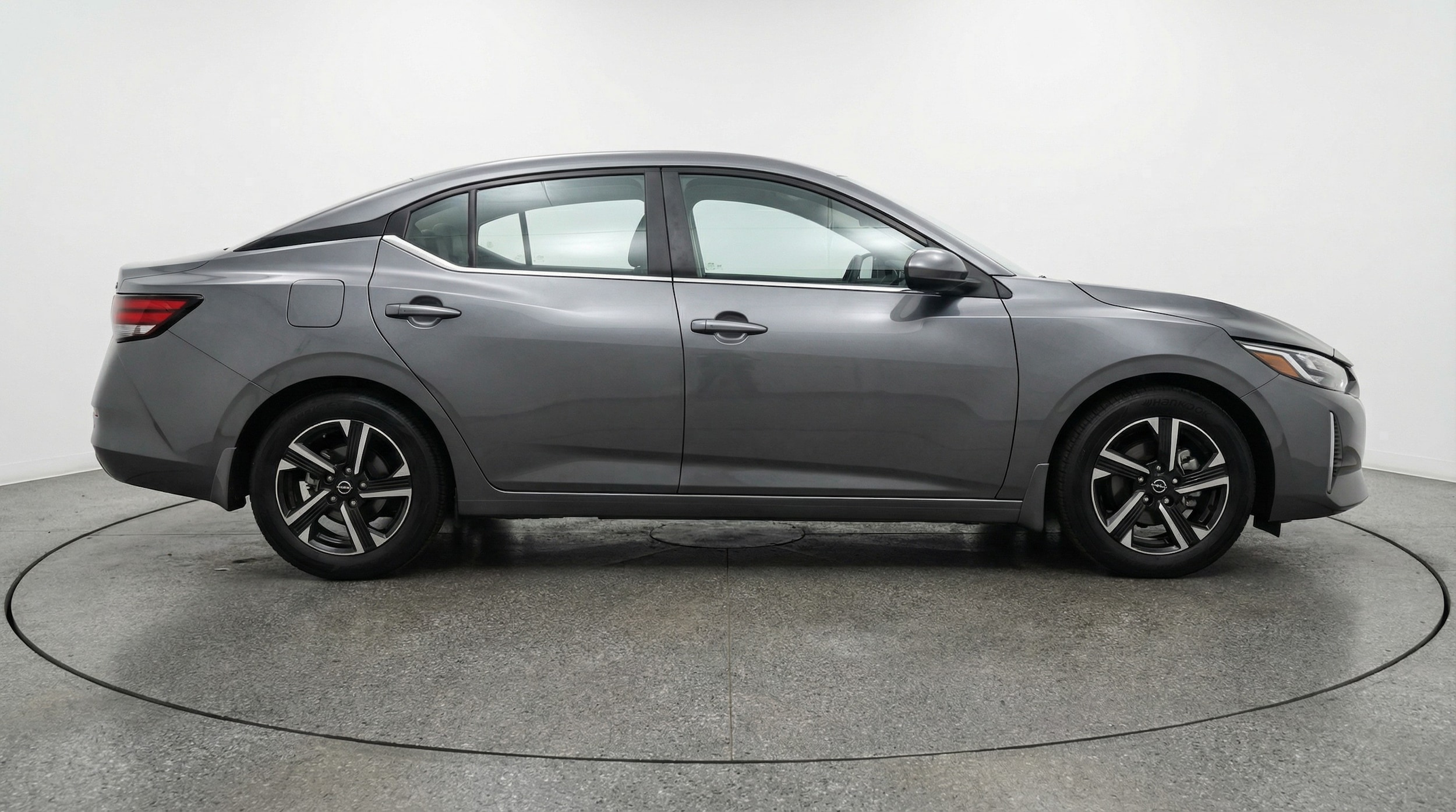 Thumbnail: 2025 Nissan Sentra - 8