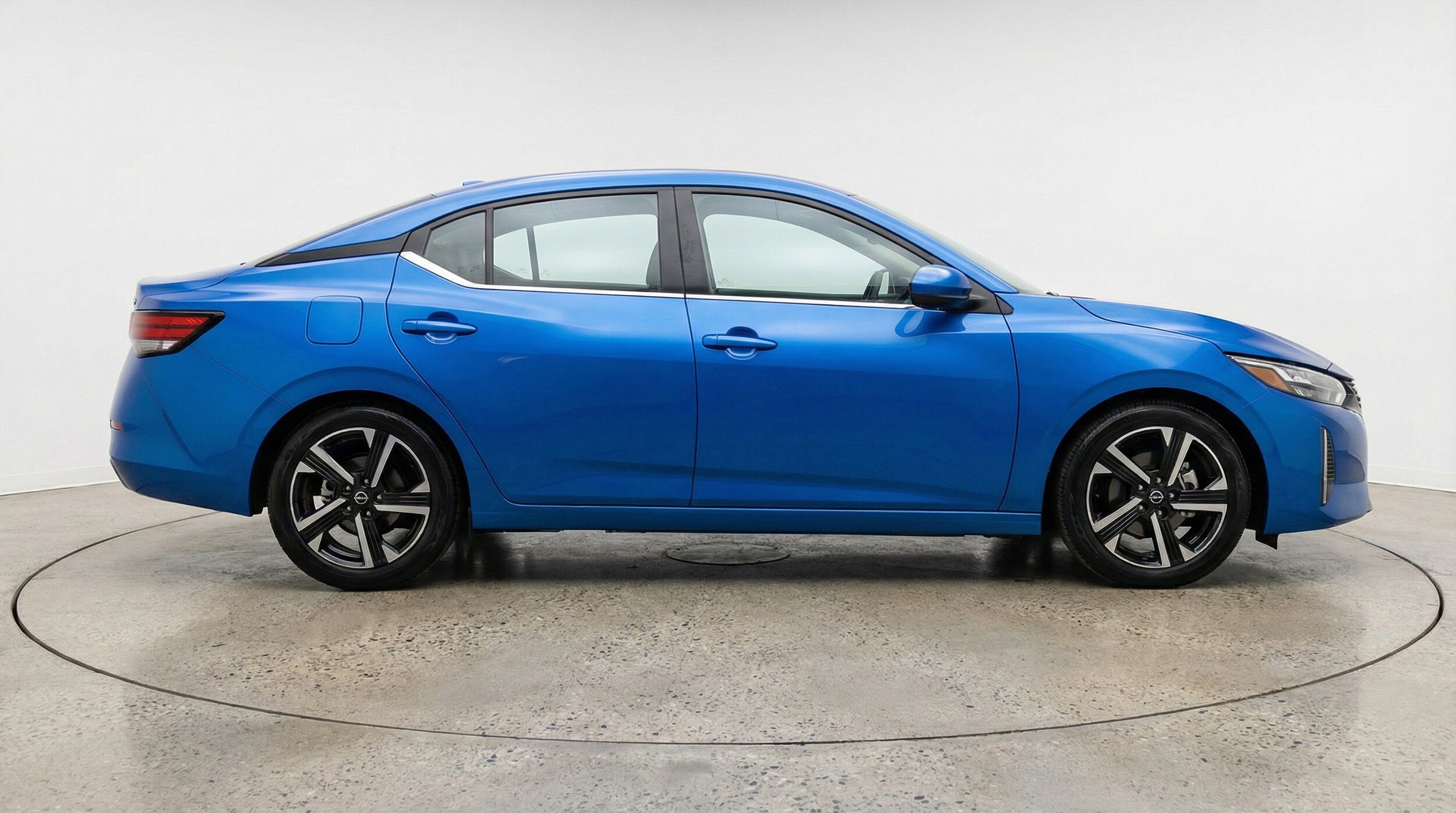 Thumbnail: 2025 Nissan Sentra - 11