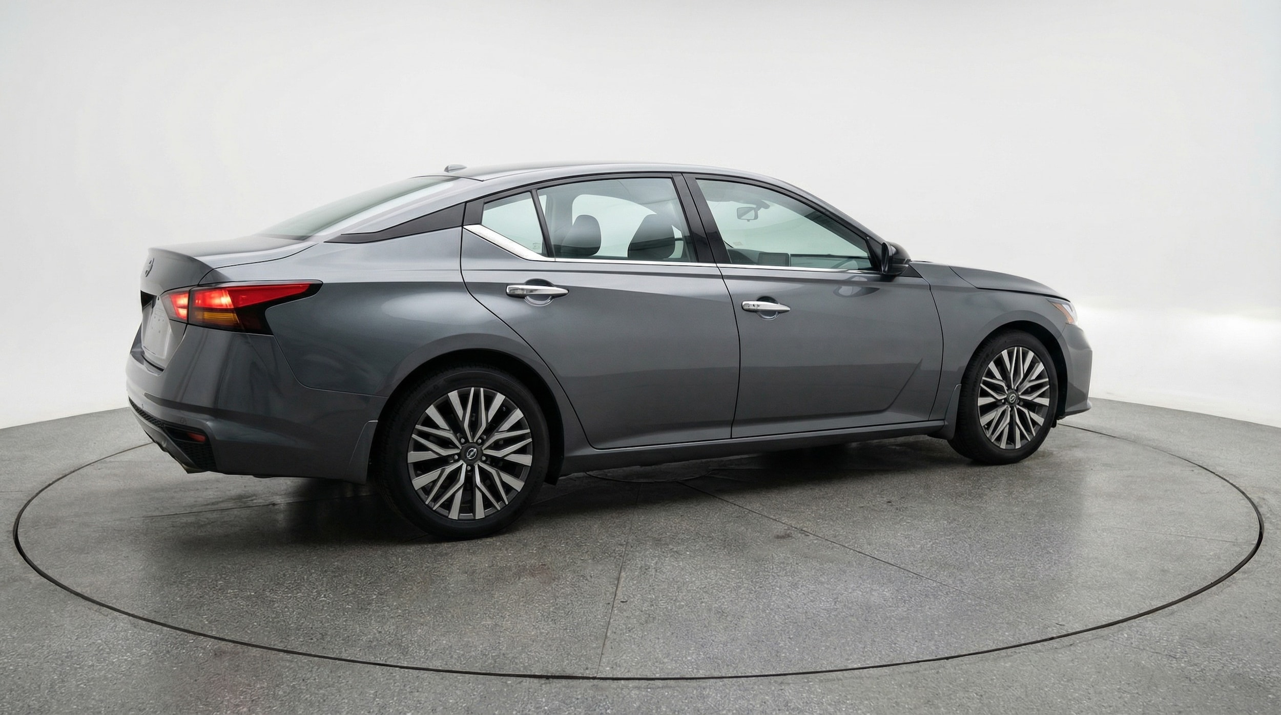 Thumbnail: 2025 Nissan Altima - 7