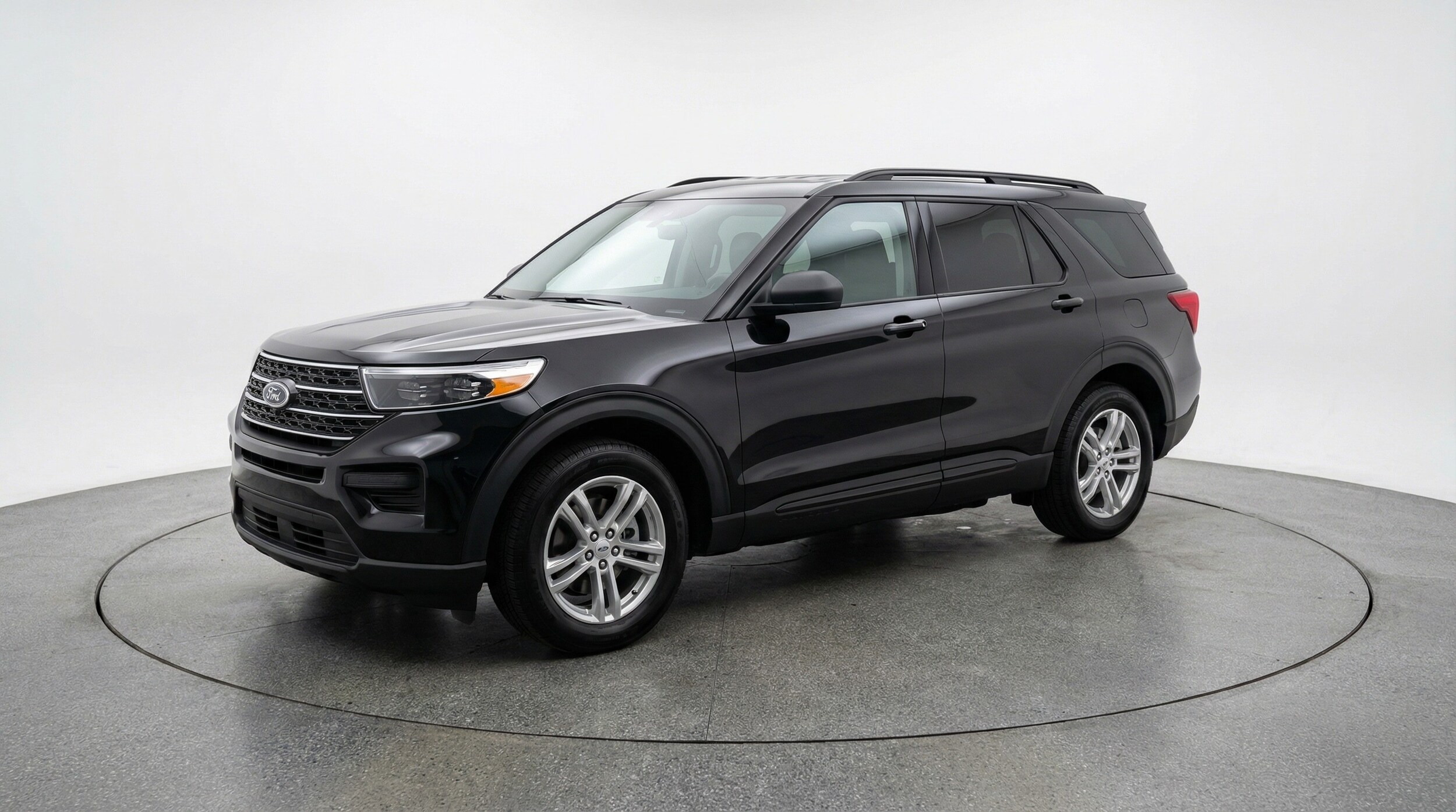 Thumbnail: 2024 Ford Explorer - 3