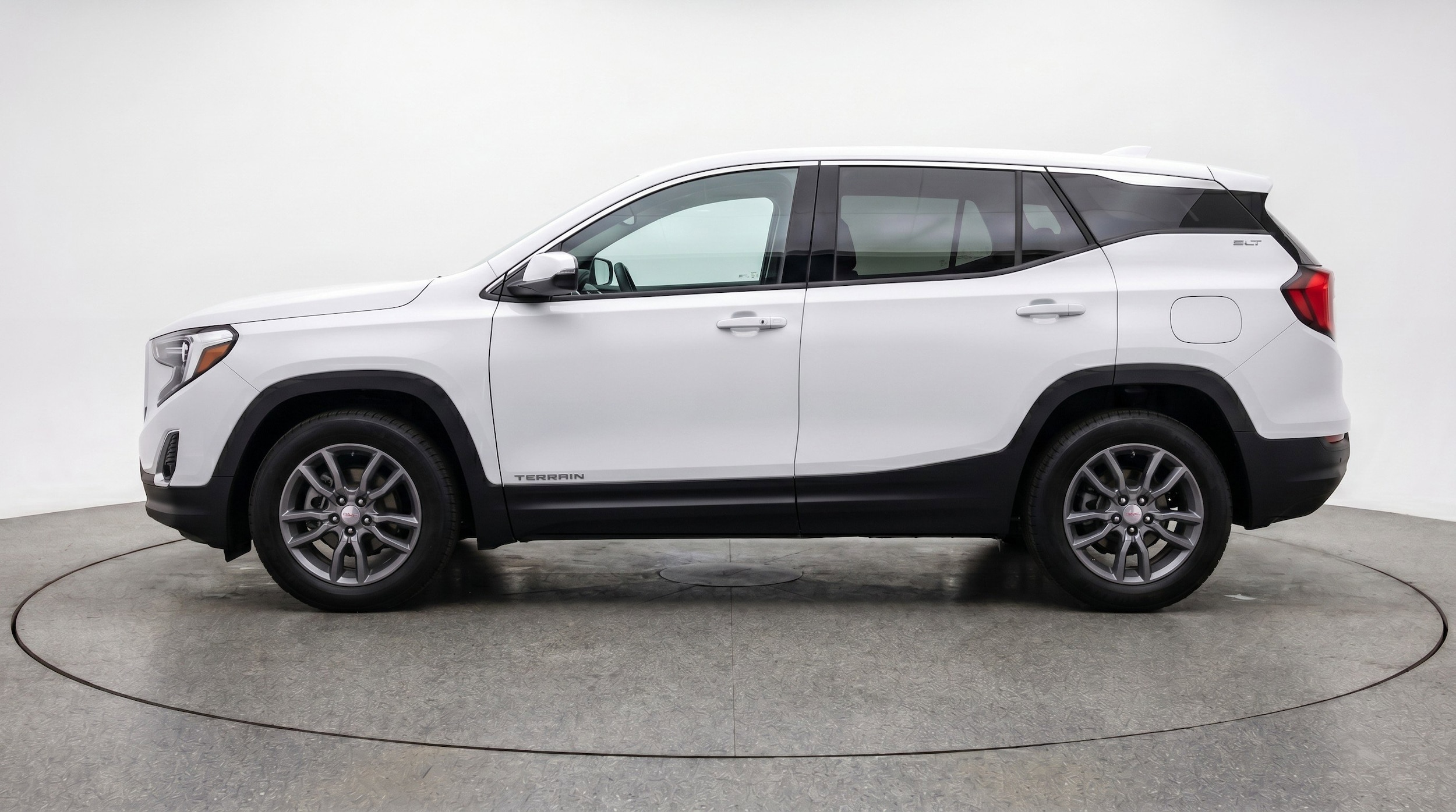 Thumbnail: 2024 GMC Terrain - 5