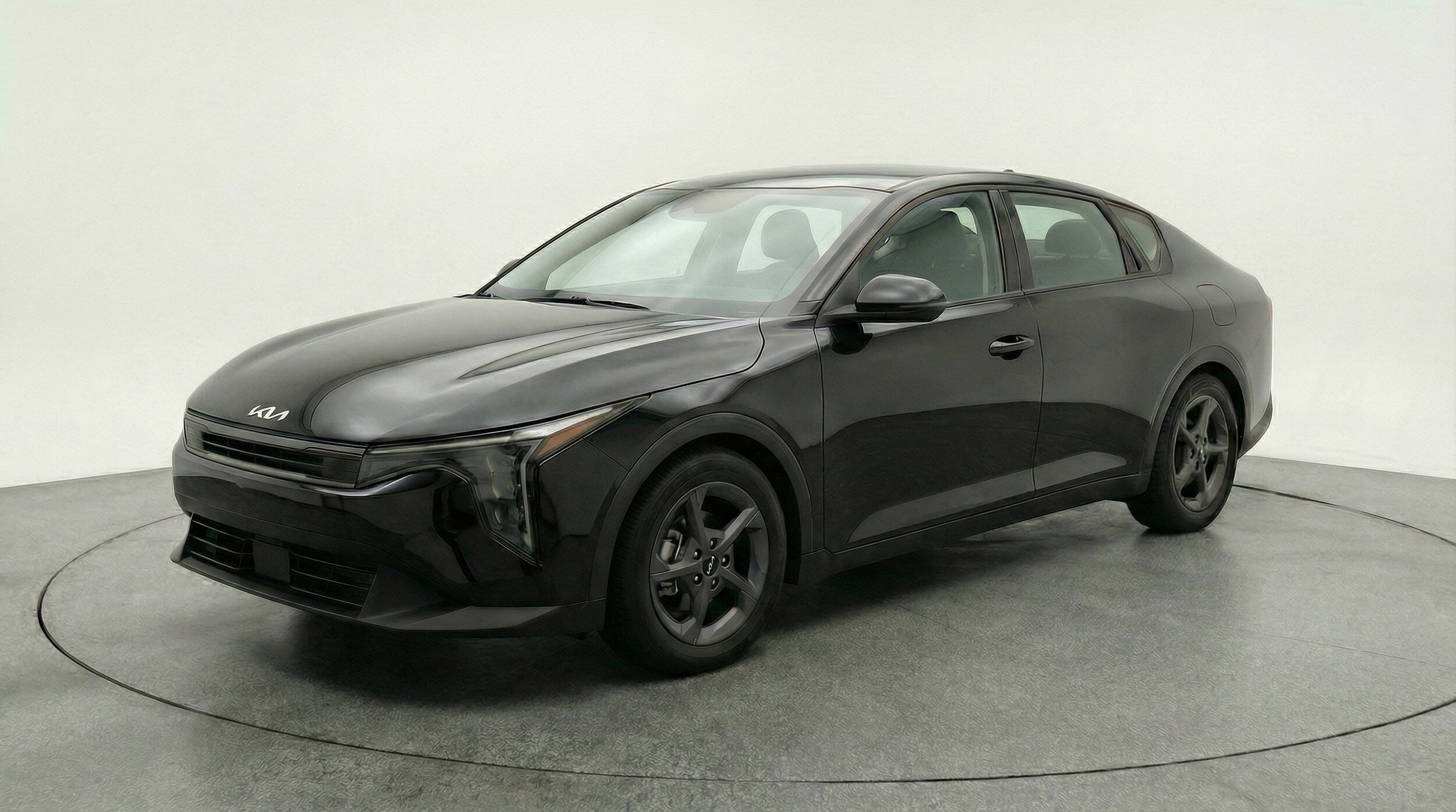 Thumbnail: 2025 Kia K4 - 3