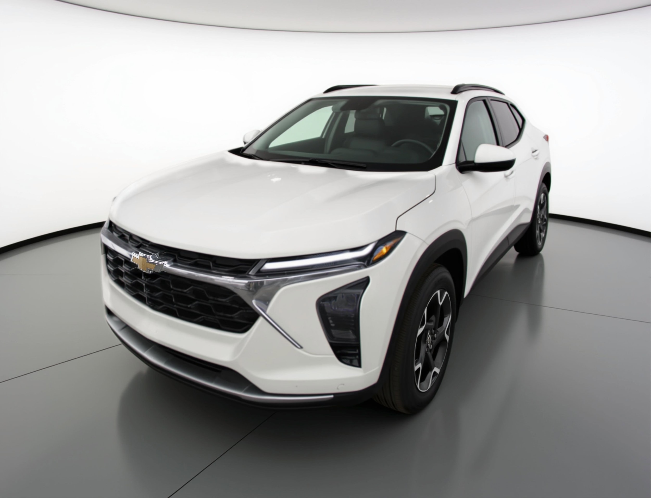 Thumbnail: 2025 Chevrolet Trax - 3