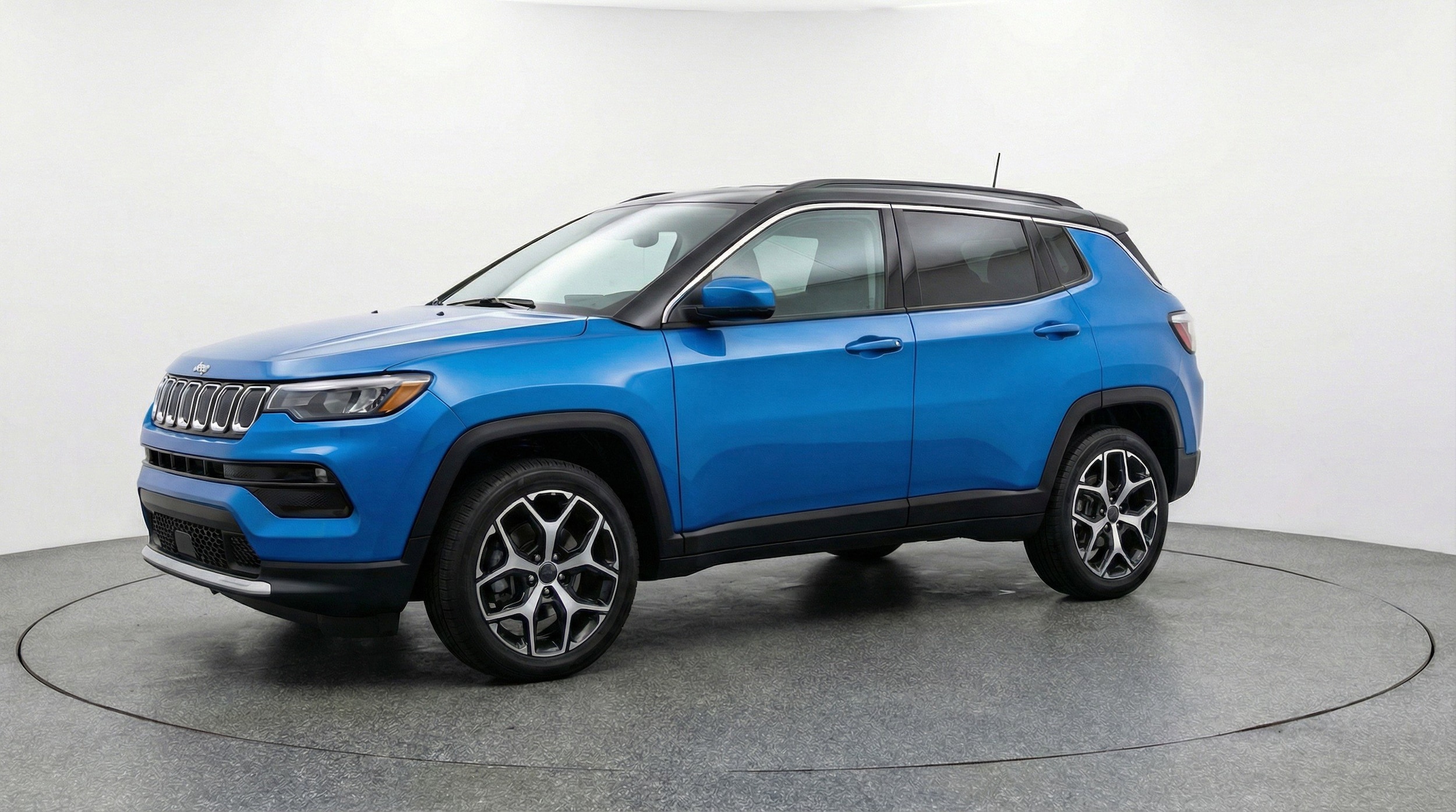 Thumbnail: 2025 Jeep Compass - 3