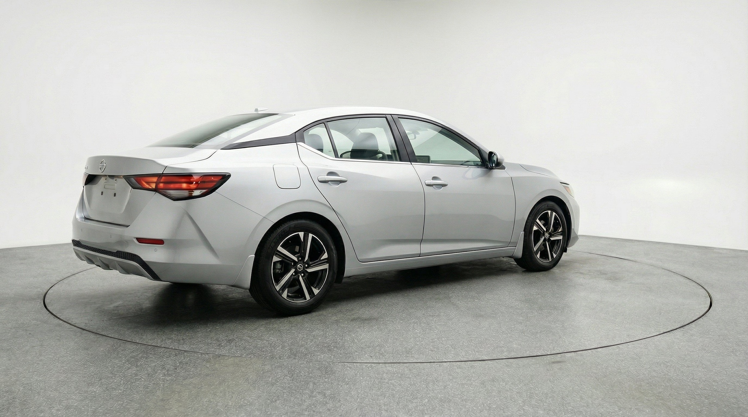 Thumbnail: 2025 Nissan Sentra - 9