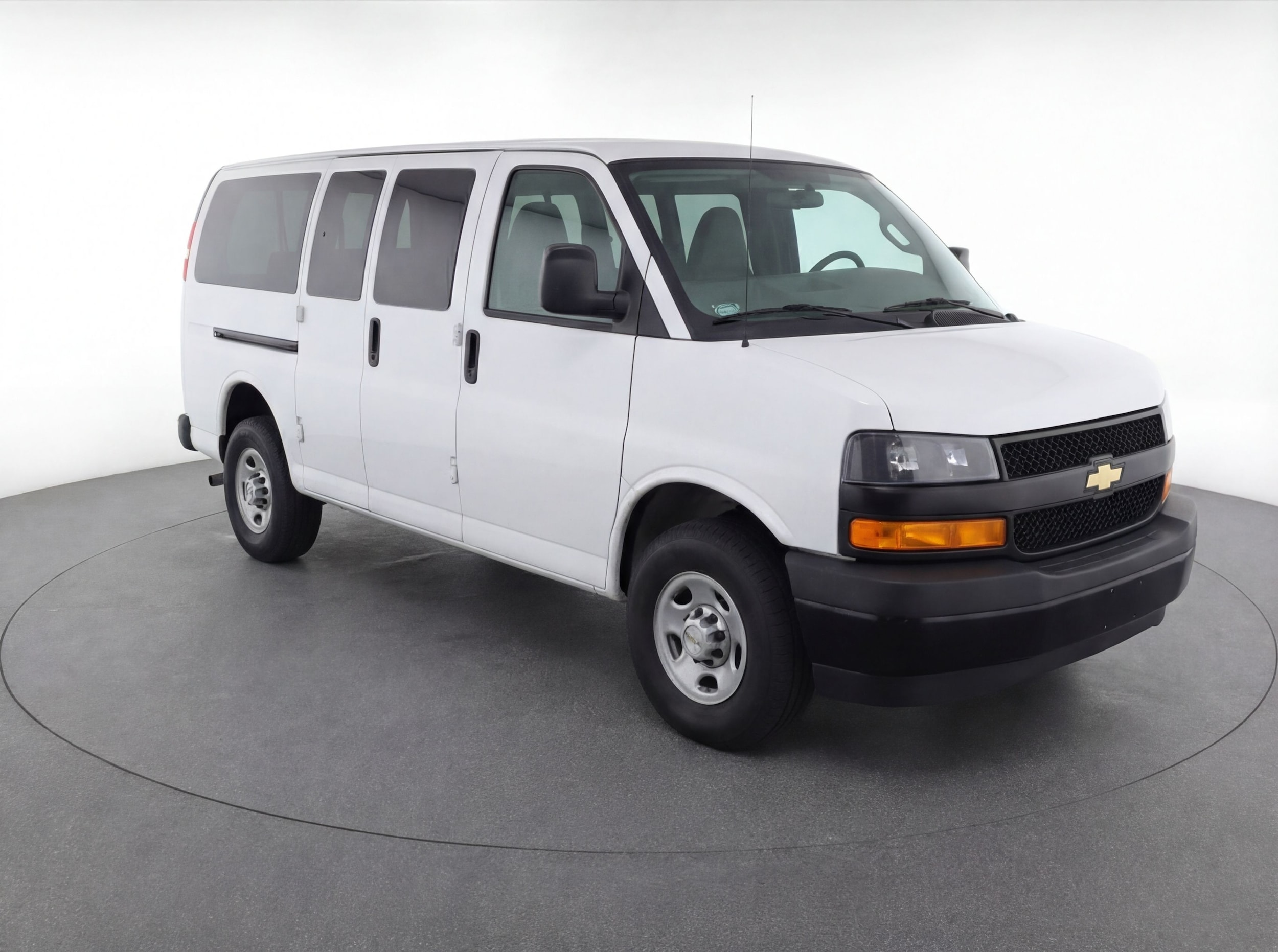 2025 Chevrolet Express 3500 LT Extended RWD