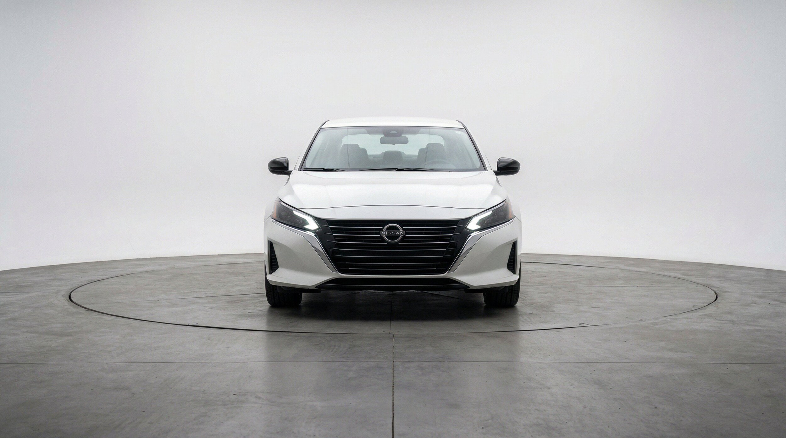 Thumbnail: 2025 Nissan Altima - 2