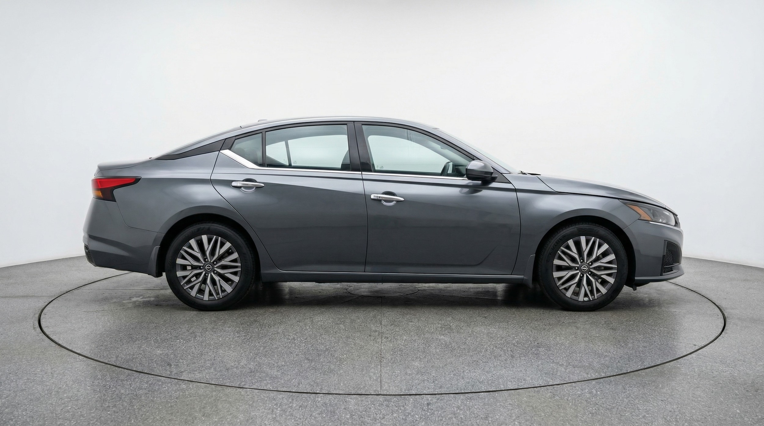 Thumbnail: 2025 Nissan Altima - 8