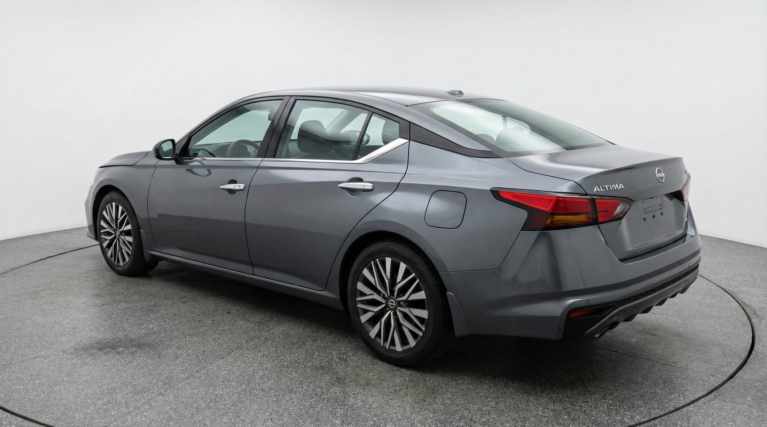 Thumbnail: 2025 Nissan Altima - 5