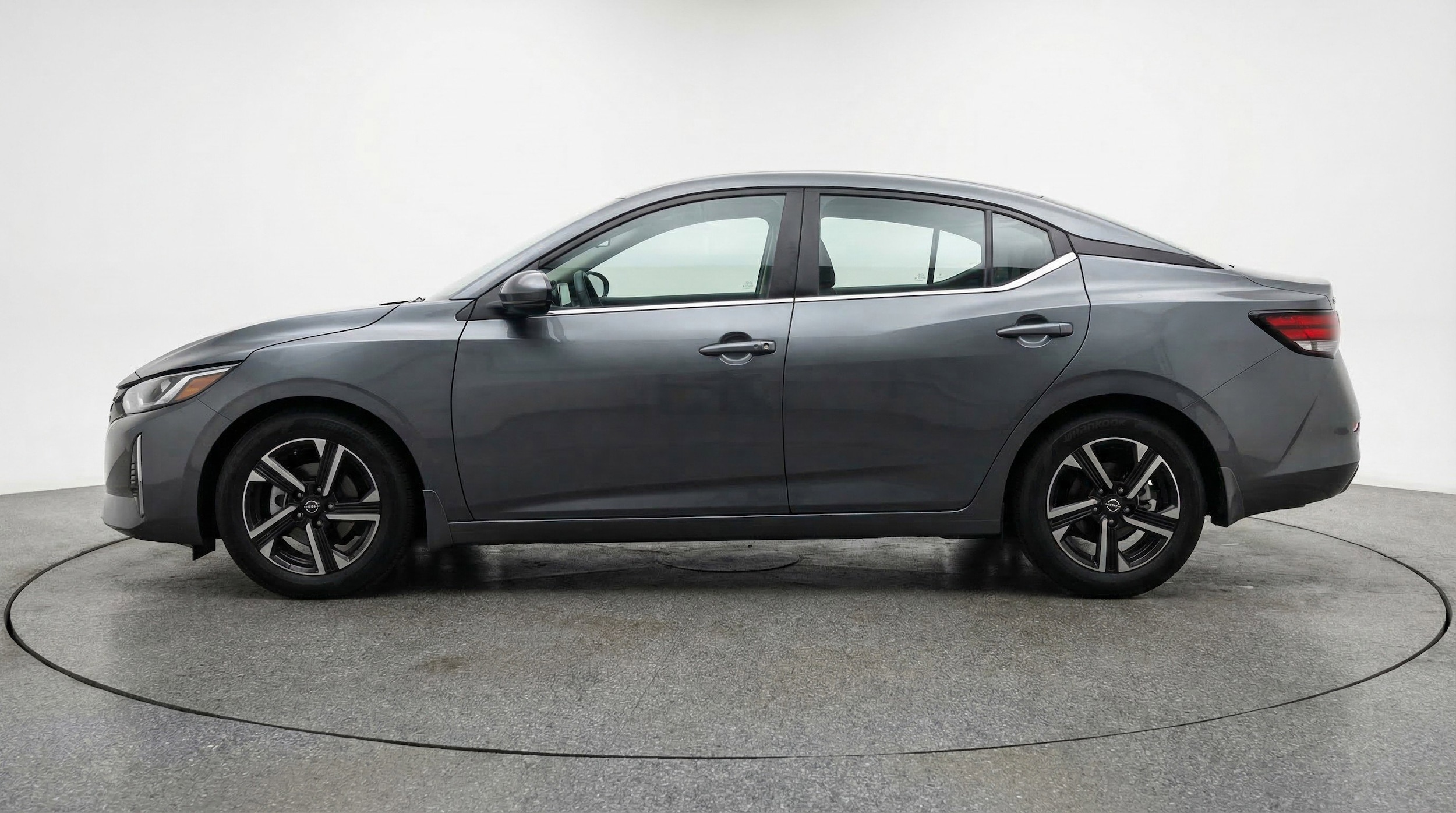 Thumbnail: 2025 Nissan Sentra - 5