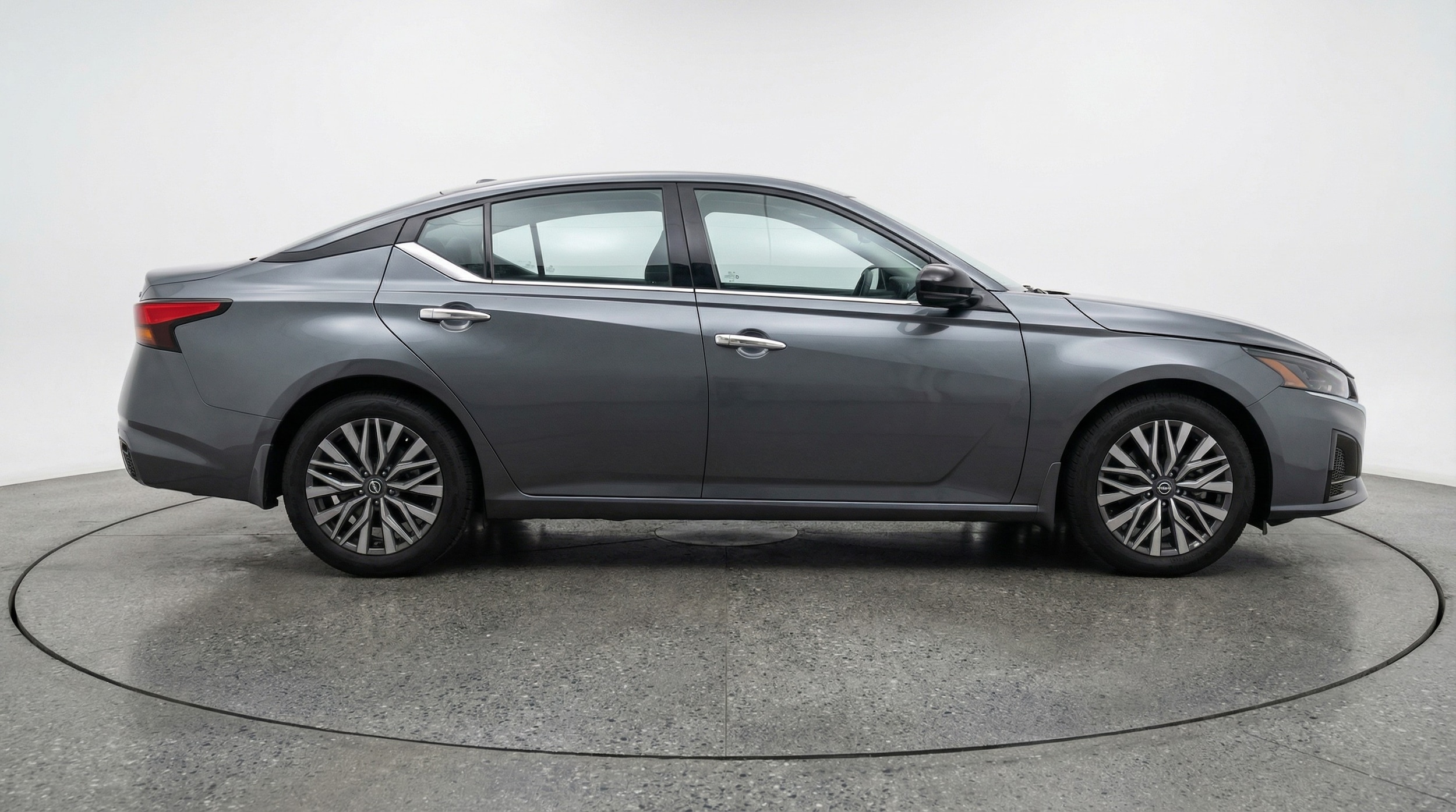 Thumbnail: 2025 Nissan Altima - 8