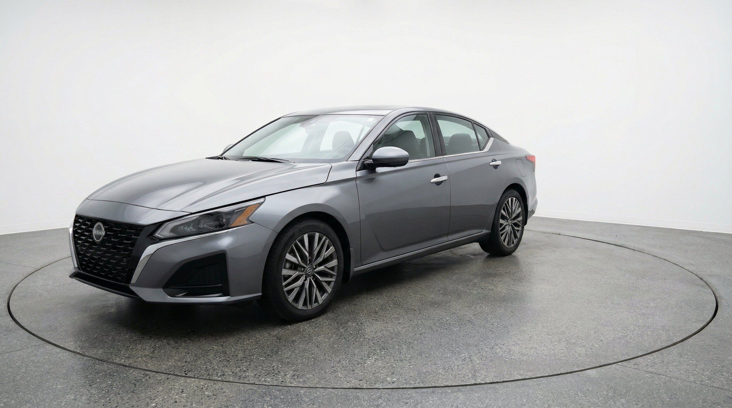 Thumbnail: 2025 Nissan Altima - 3