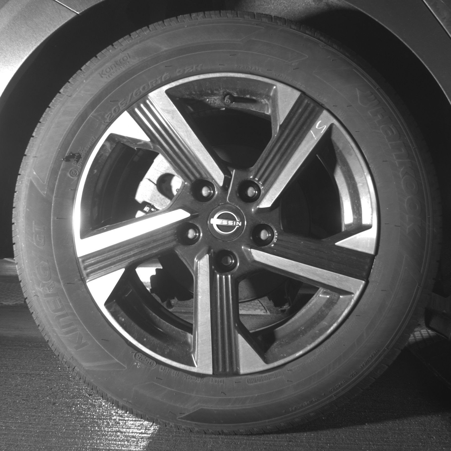 Thumbnail: 2025 Nissan Sentra - 15