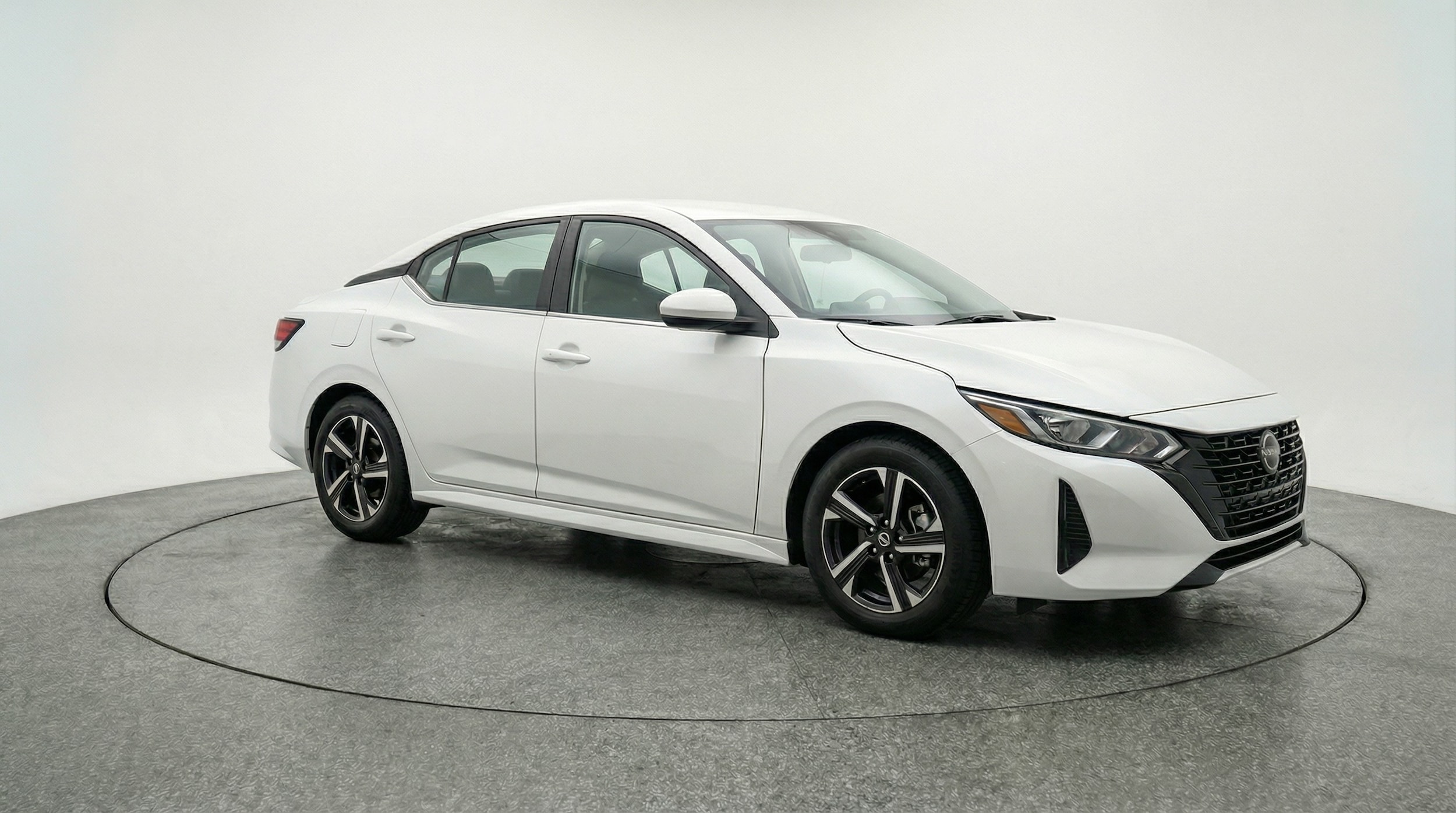 Thumbnail: 2025 Nissan Sentra - 1