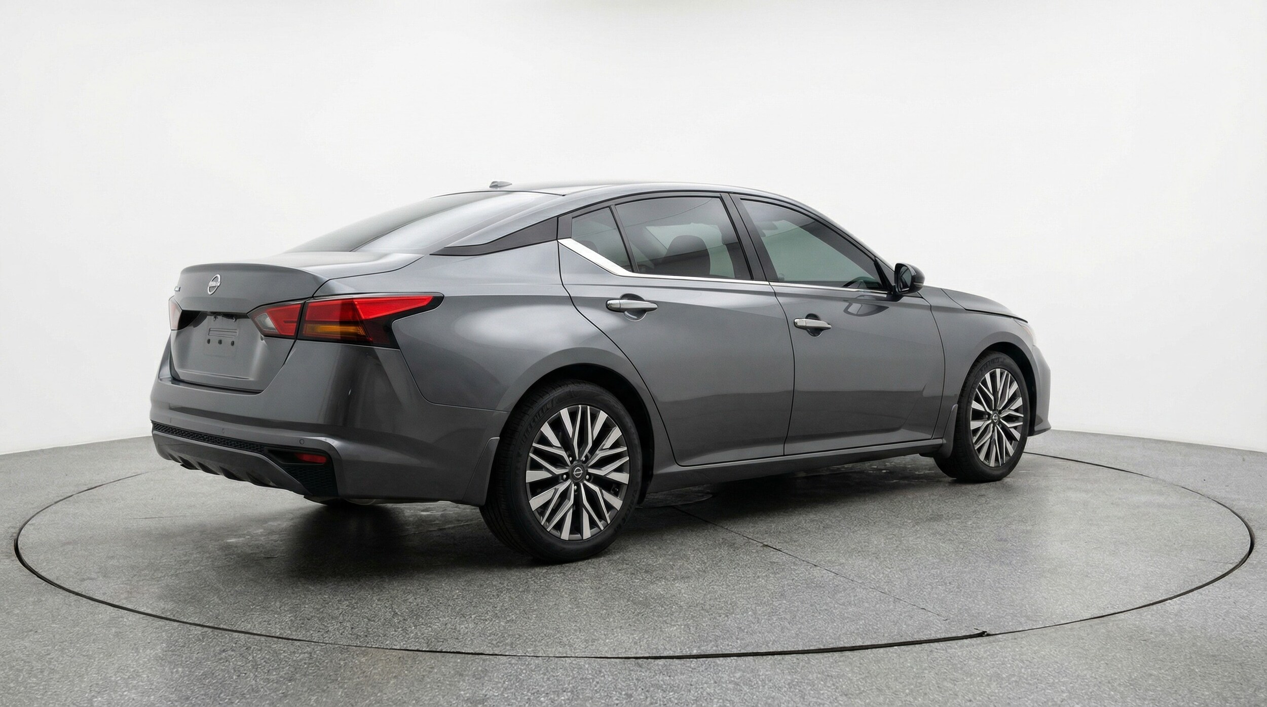 Thumbnail: 2025 Nissan Altima - 7