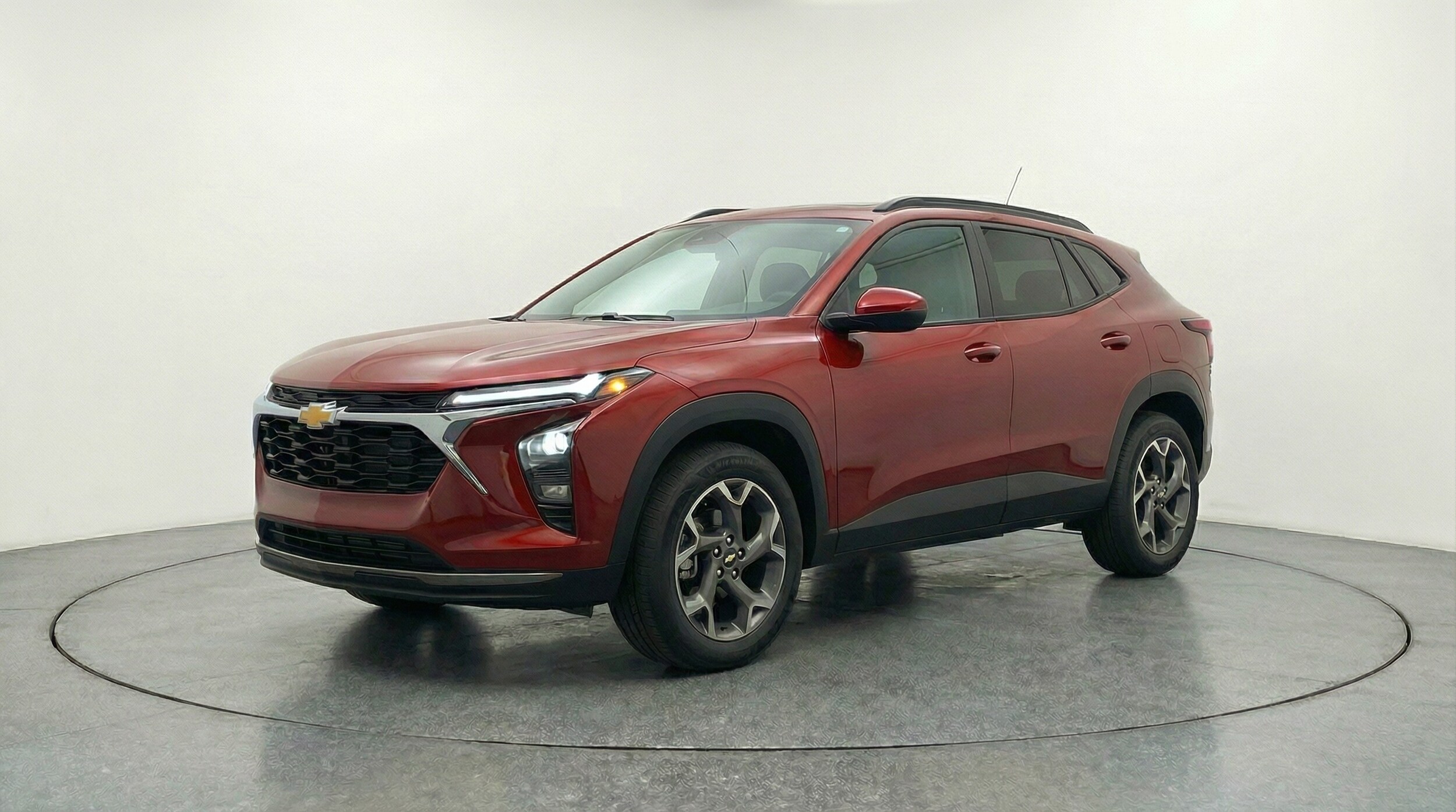 Thumbnail: 2025 Chevrolet Trax - 3