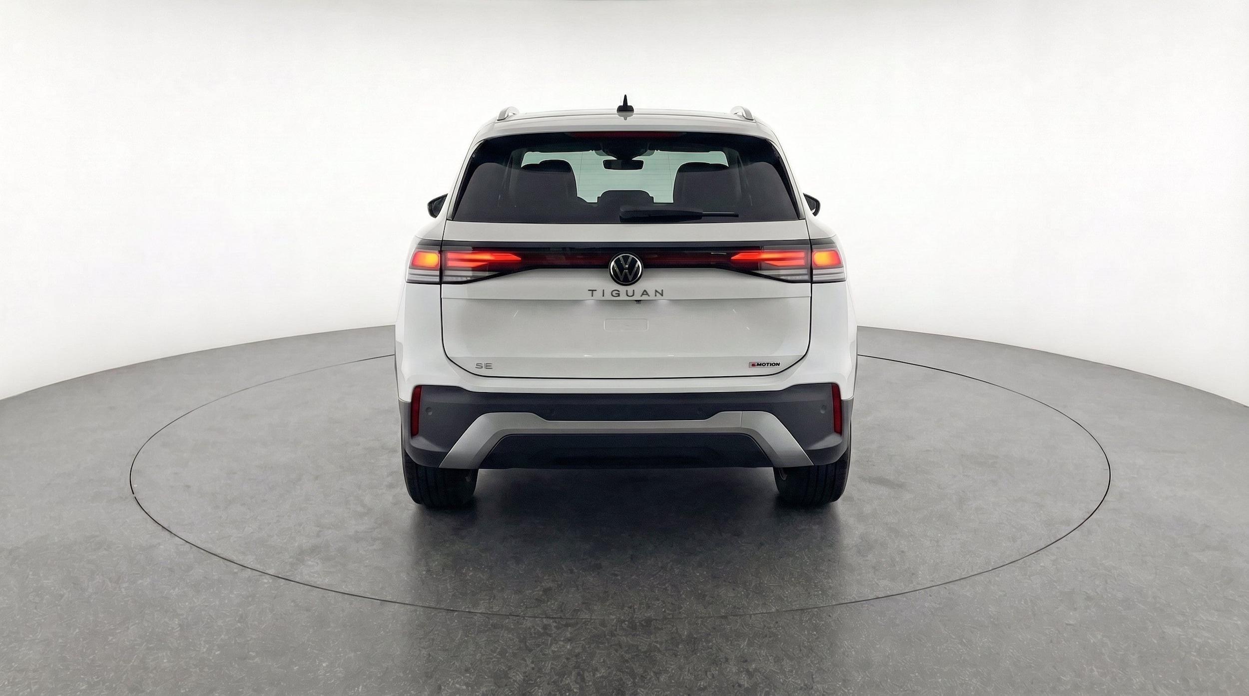 Thumbnail: 2026 Volkswagen Tiguan - 7