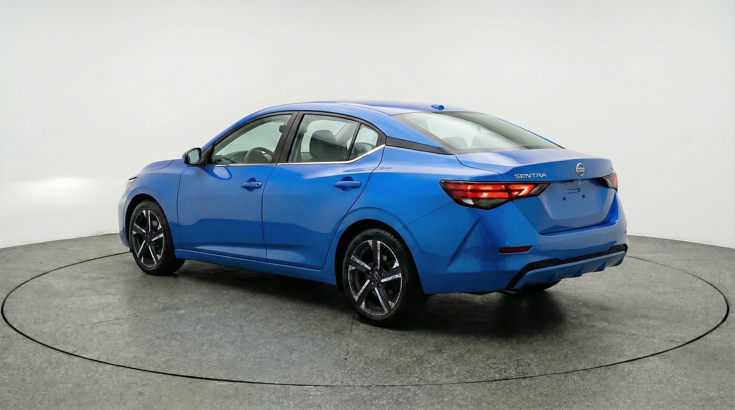 Thumbnail: 2025 Nissan Sentra - 5