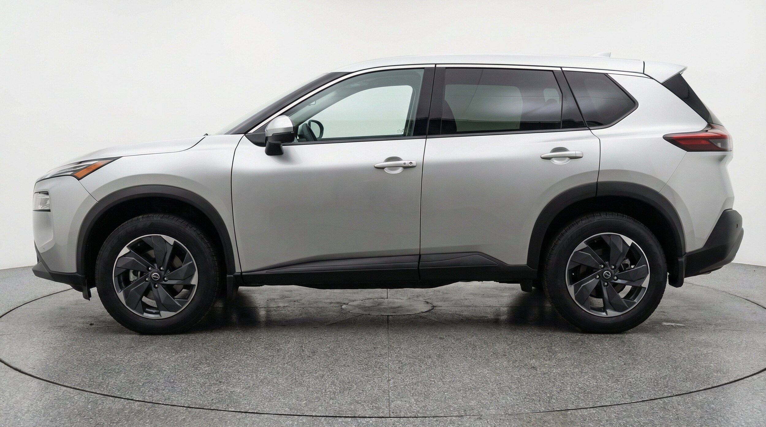 Thumbnail: 2025 Nissan Rogue - 5