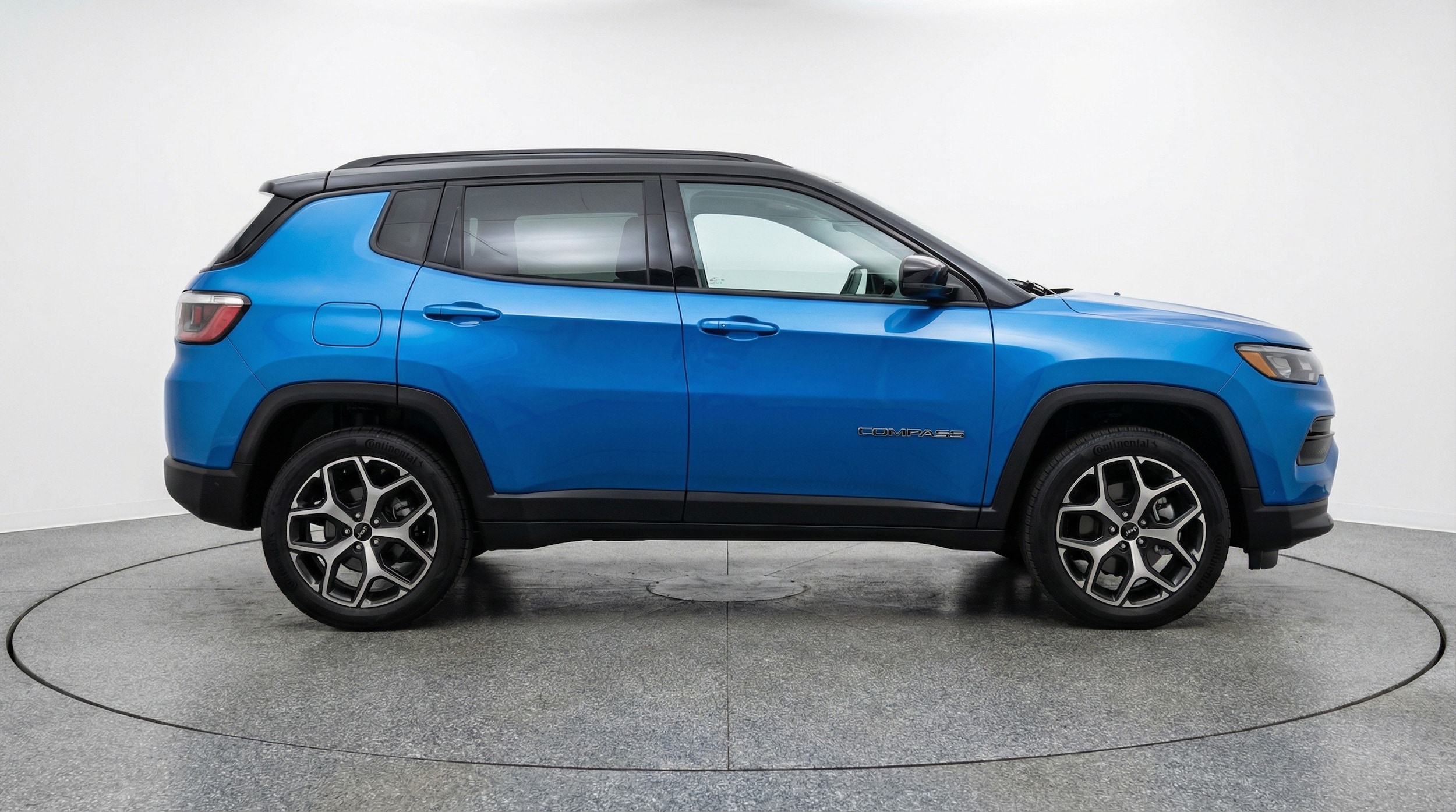 Thumbnail: 2025 Jeep Compass - 8