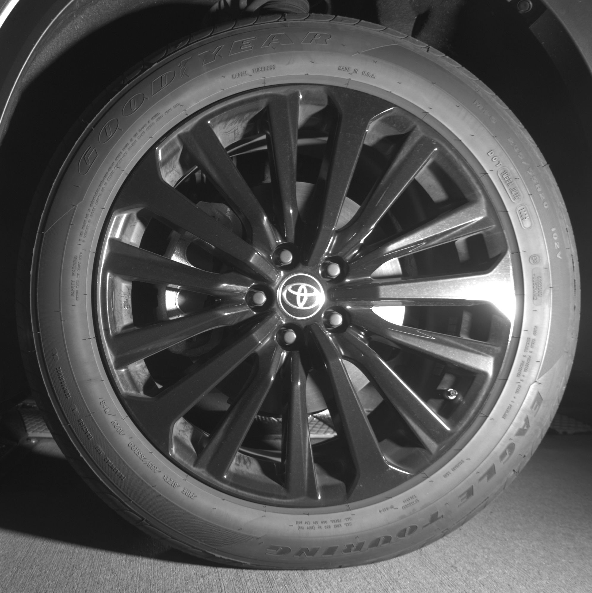 Thumbnail: 2025 Toyota Highlander - 9