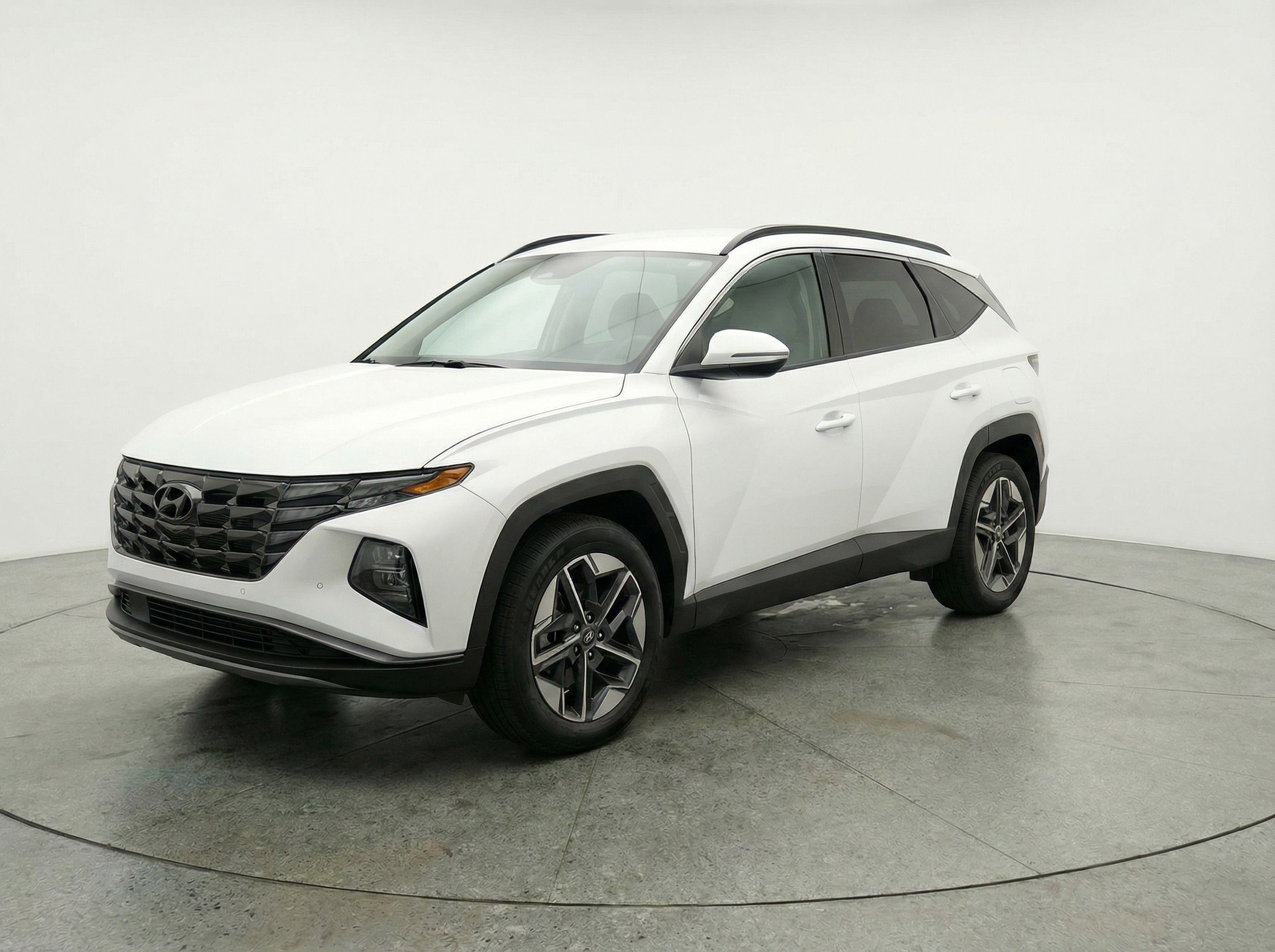 Thumbnail: 2025 Hyundai Tucson - 3