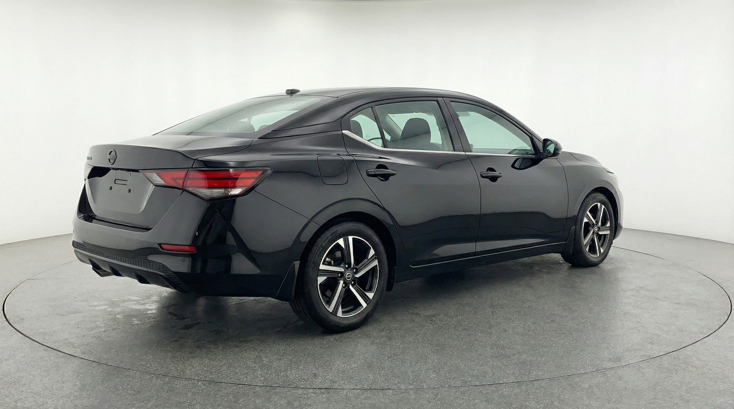 Thumbnail: 2025 Nissan Sentra - 9