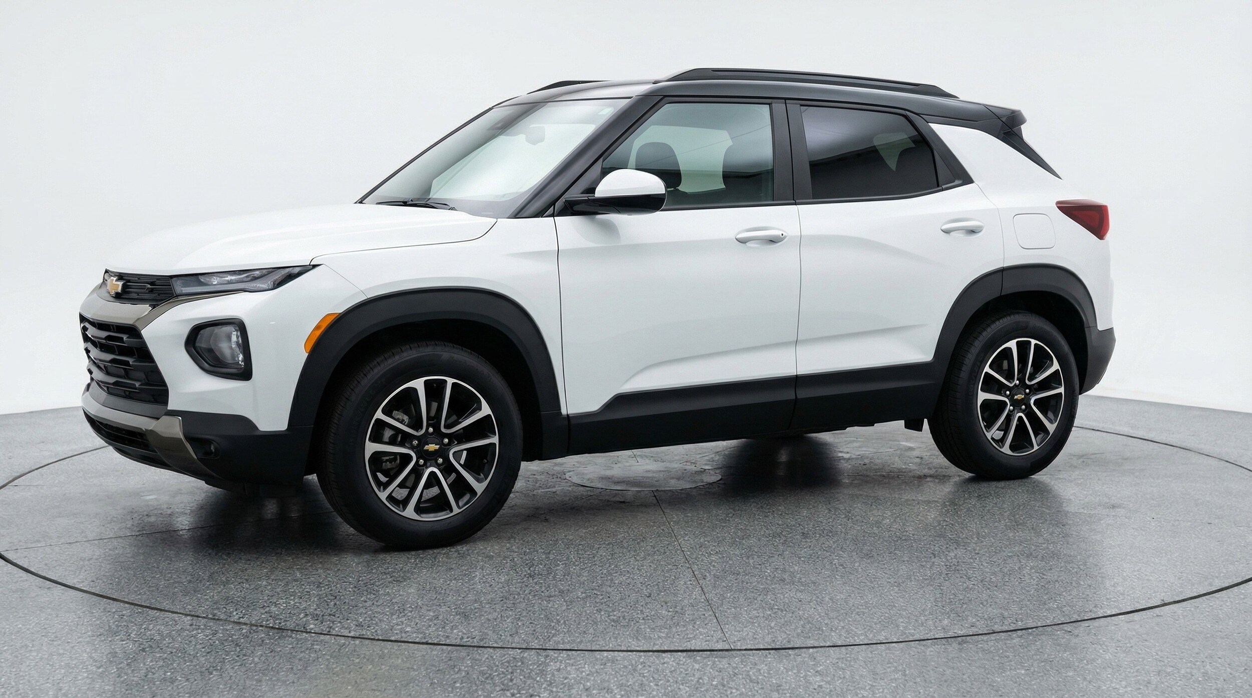 Thumbnail: 2025 Chevrolet TrailBlazer - 3