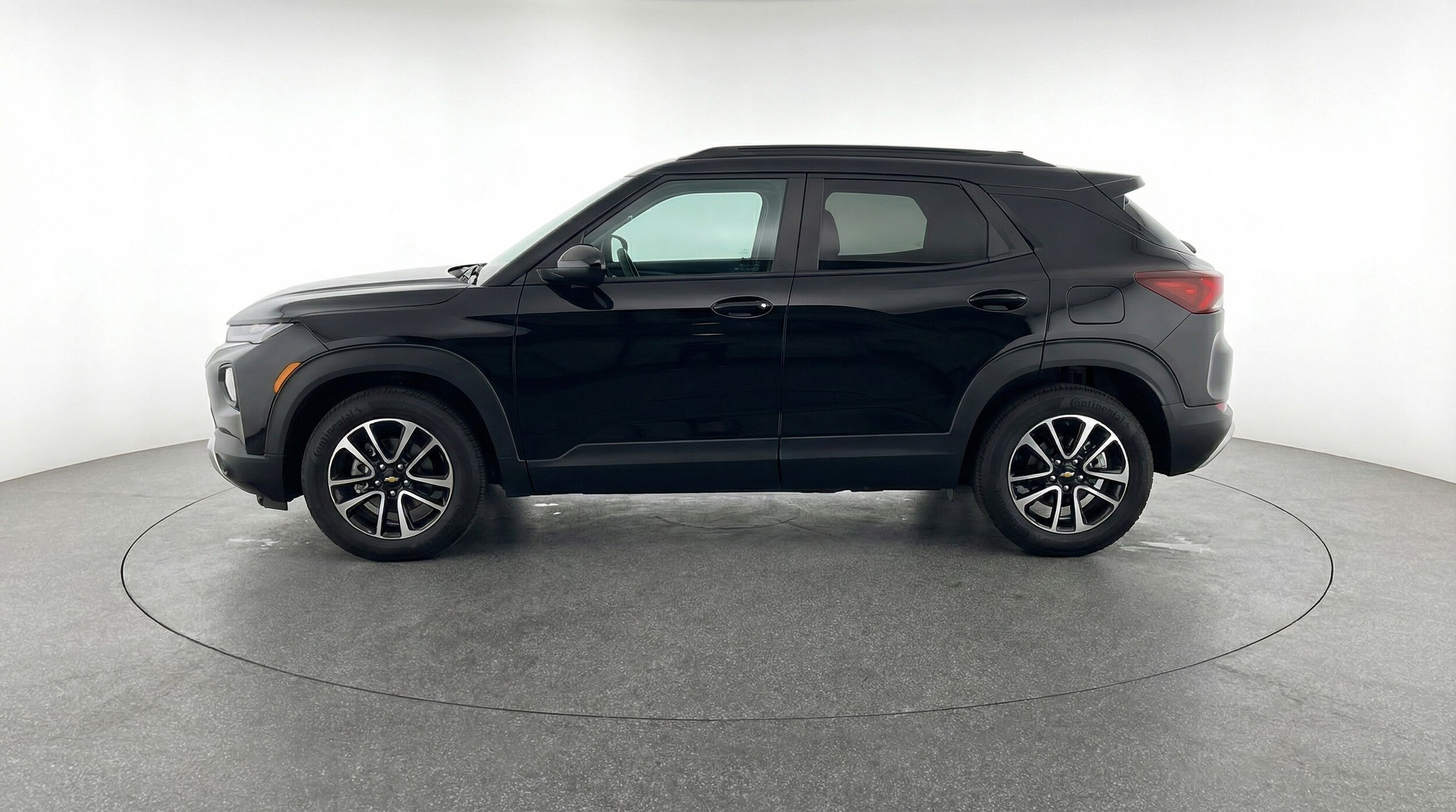 Thumbnail: 2025 Chevrolet TrailBlazer - 4