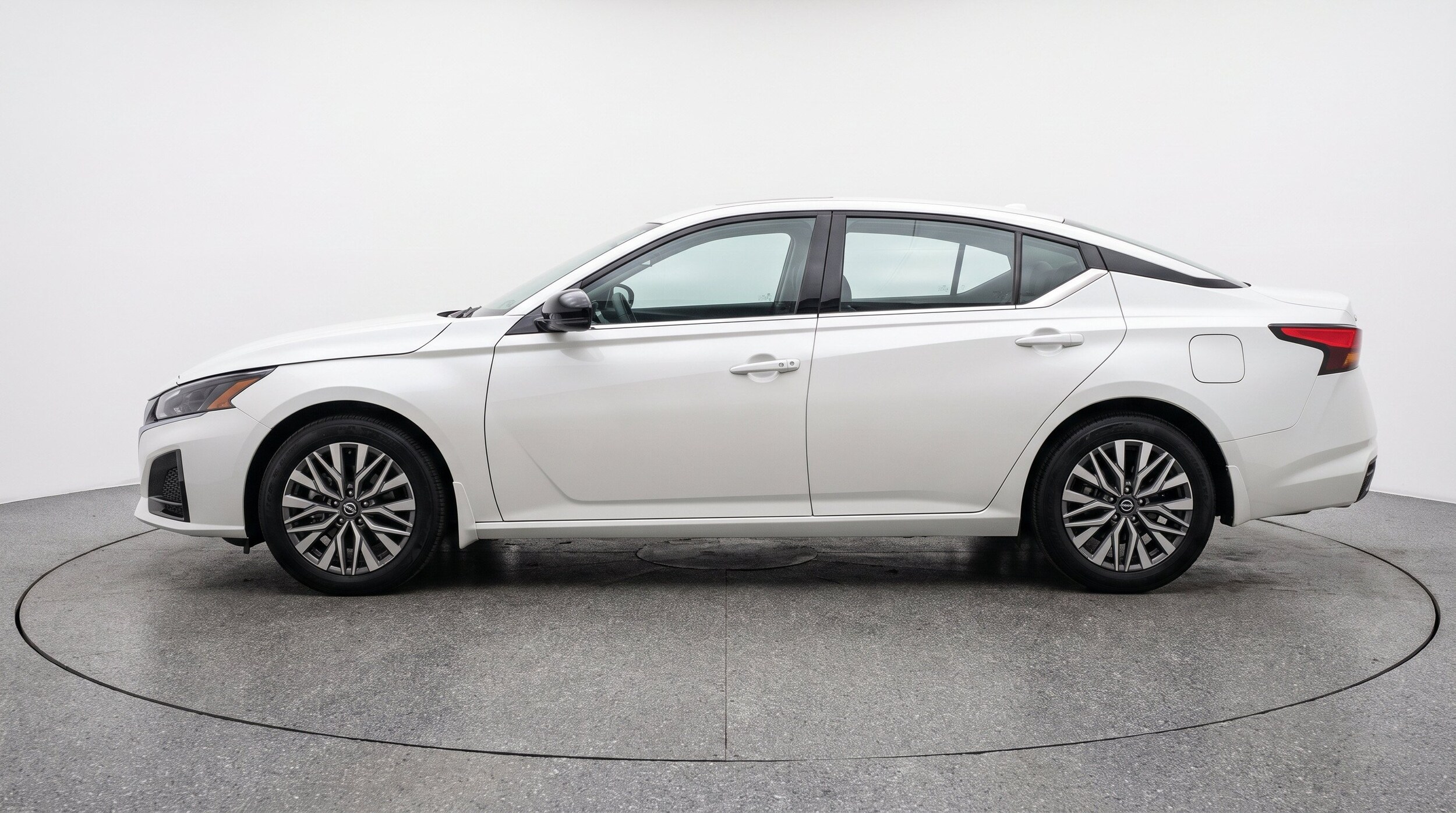 Thumbnail: 2026 Nissan Altima - 5