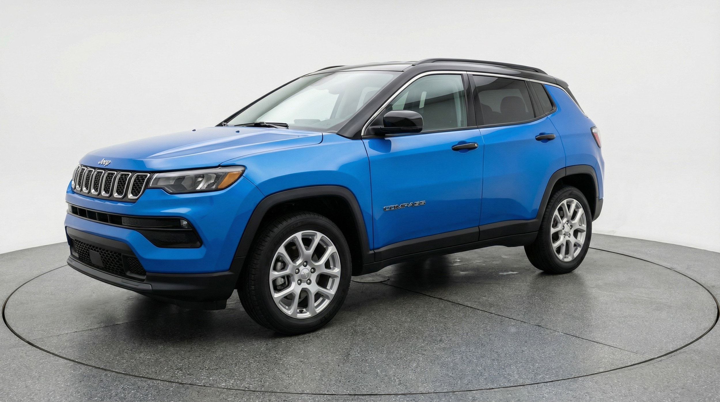 Thumbnail: 2025 Jeep Compass - 3