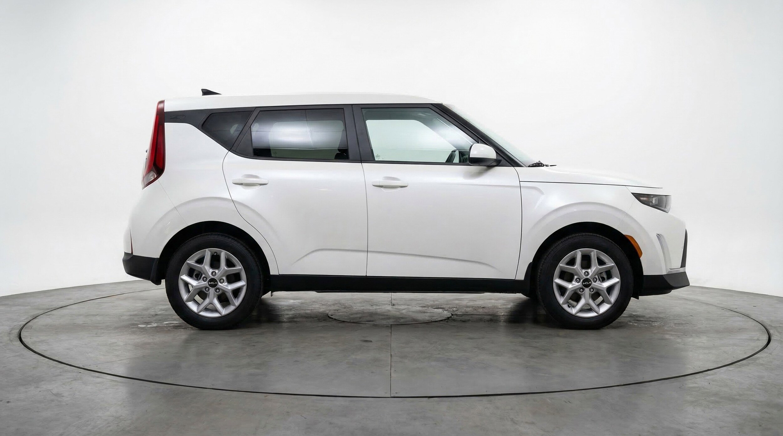 Thumbnail: 2025 Kia Soul - 11